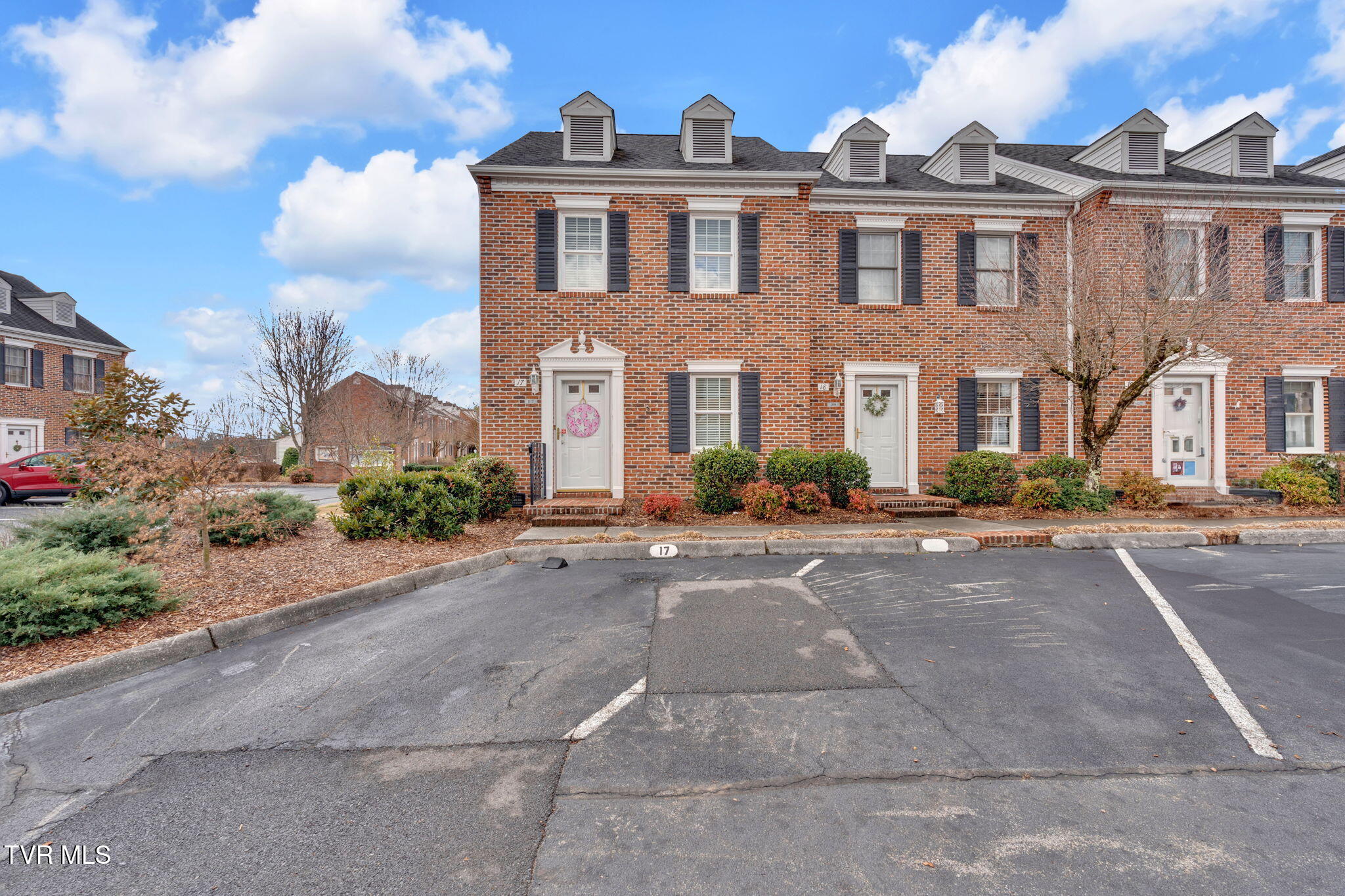 400 Sunset Drive D17