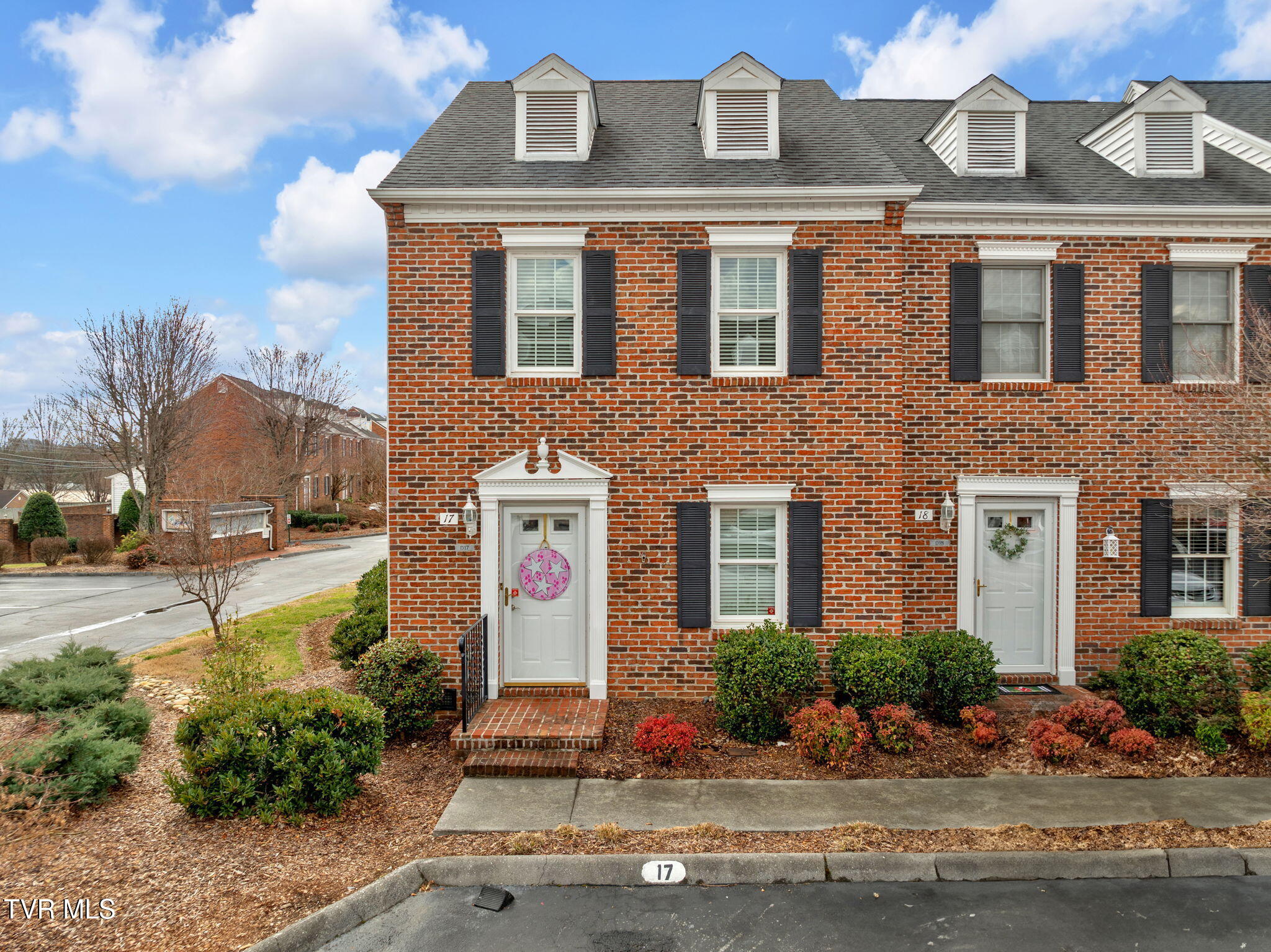 400 Sunset Drive D17