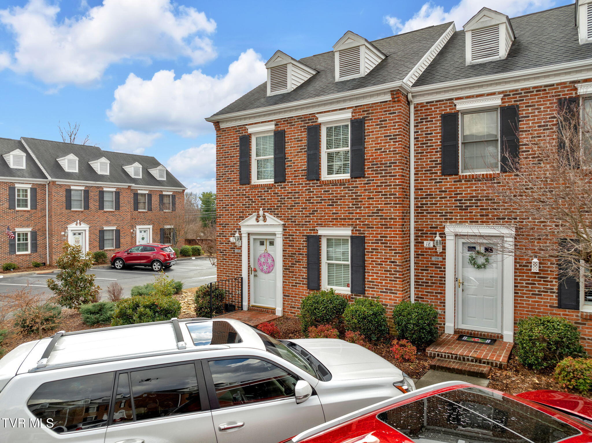 400 Sunset Drive D17