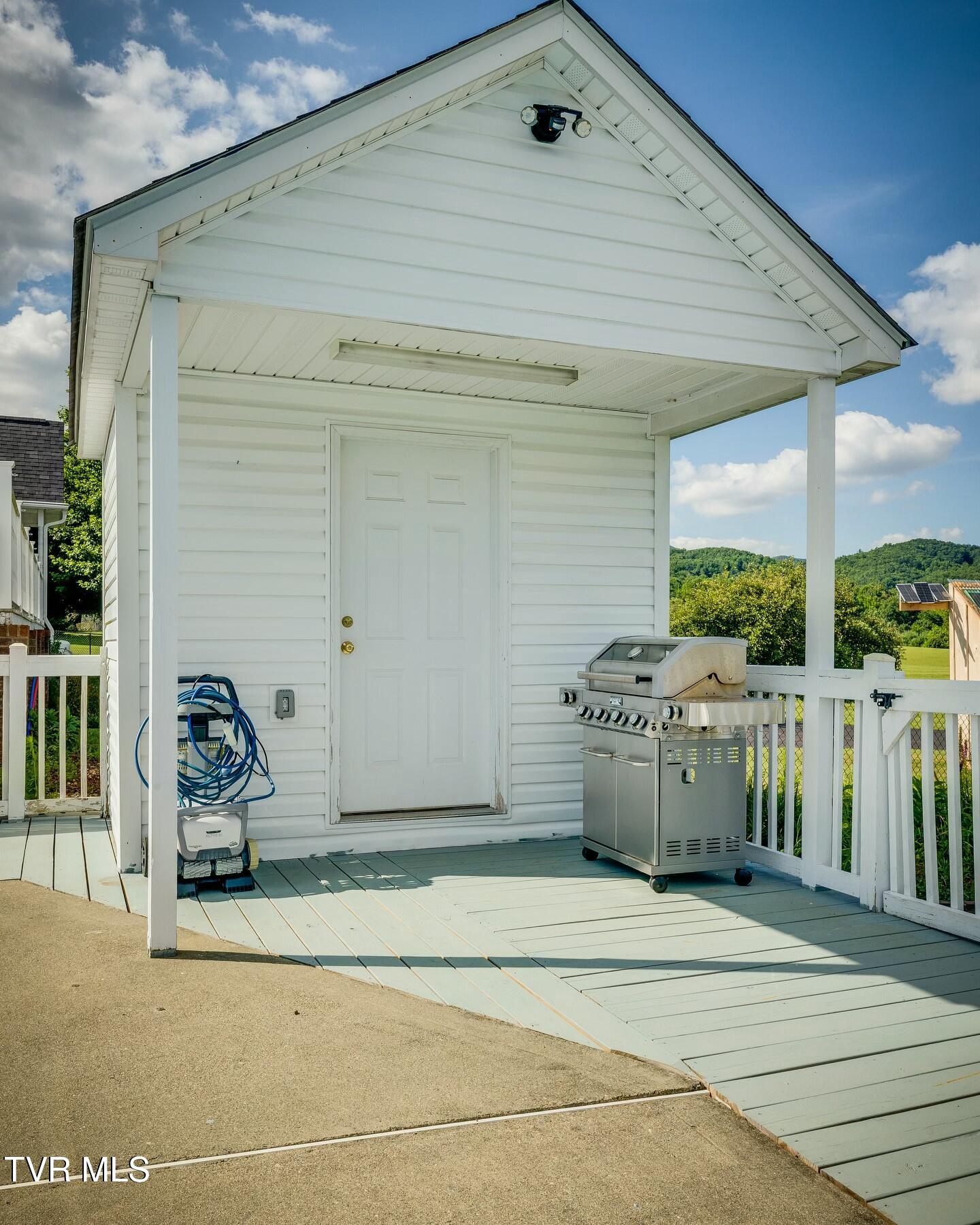 299 Sunrise Lane