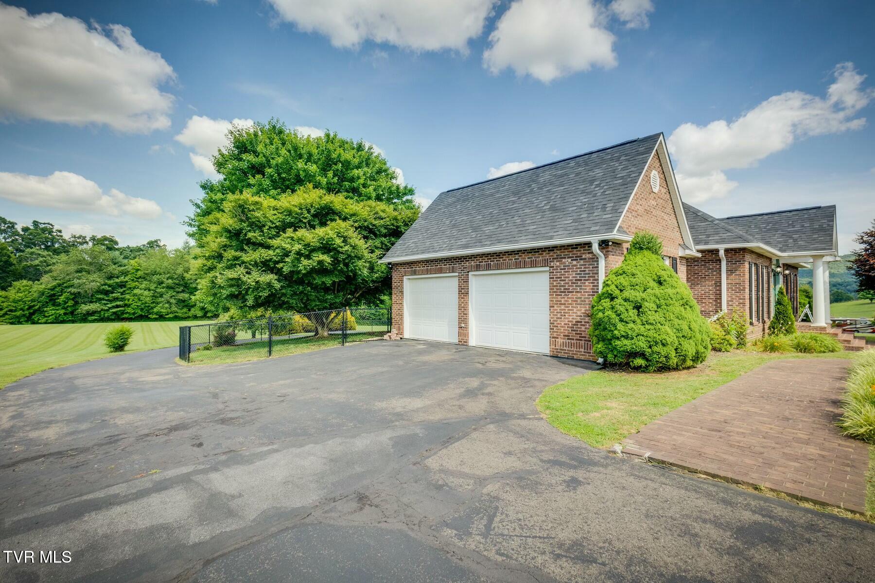 299 Sunrise Lane