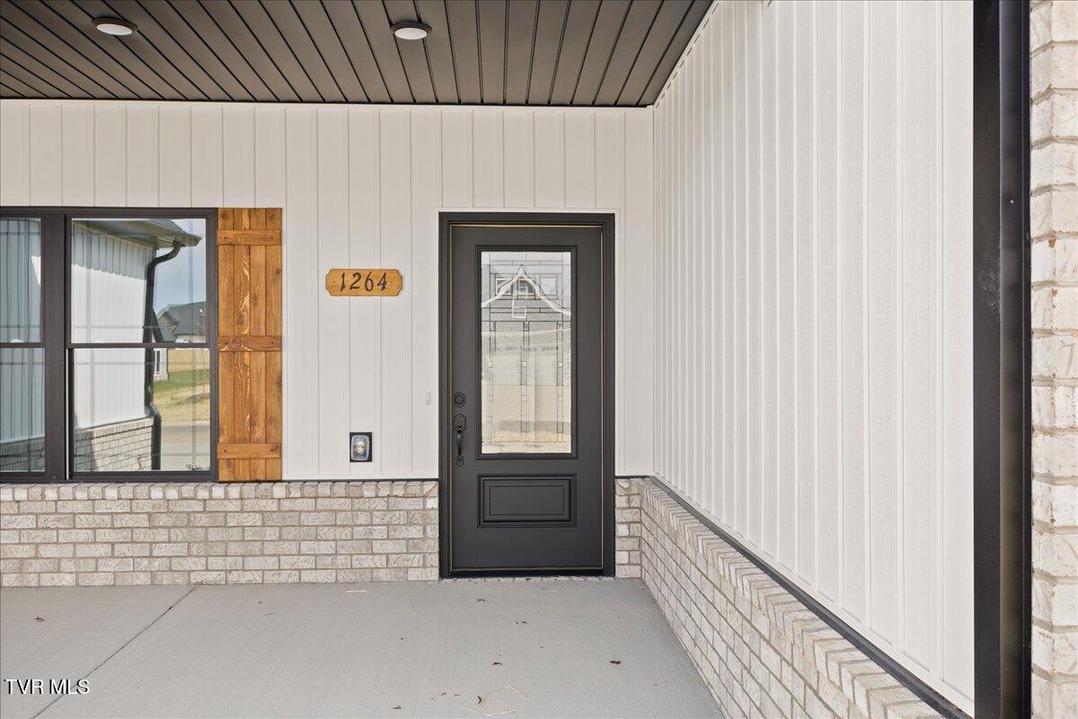 1264 Cabot Cove