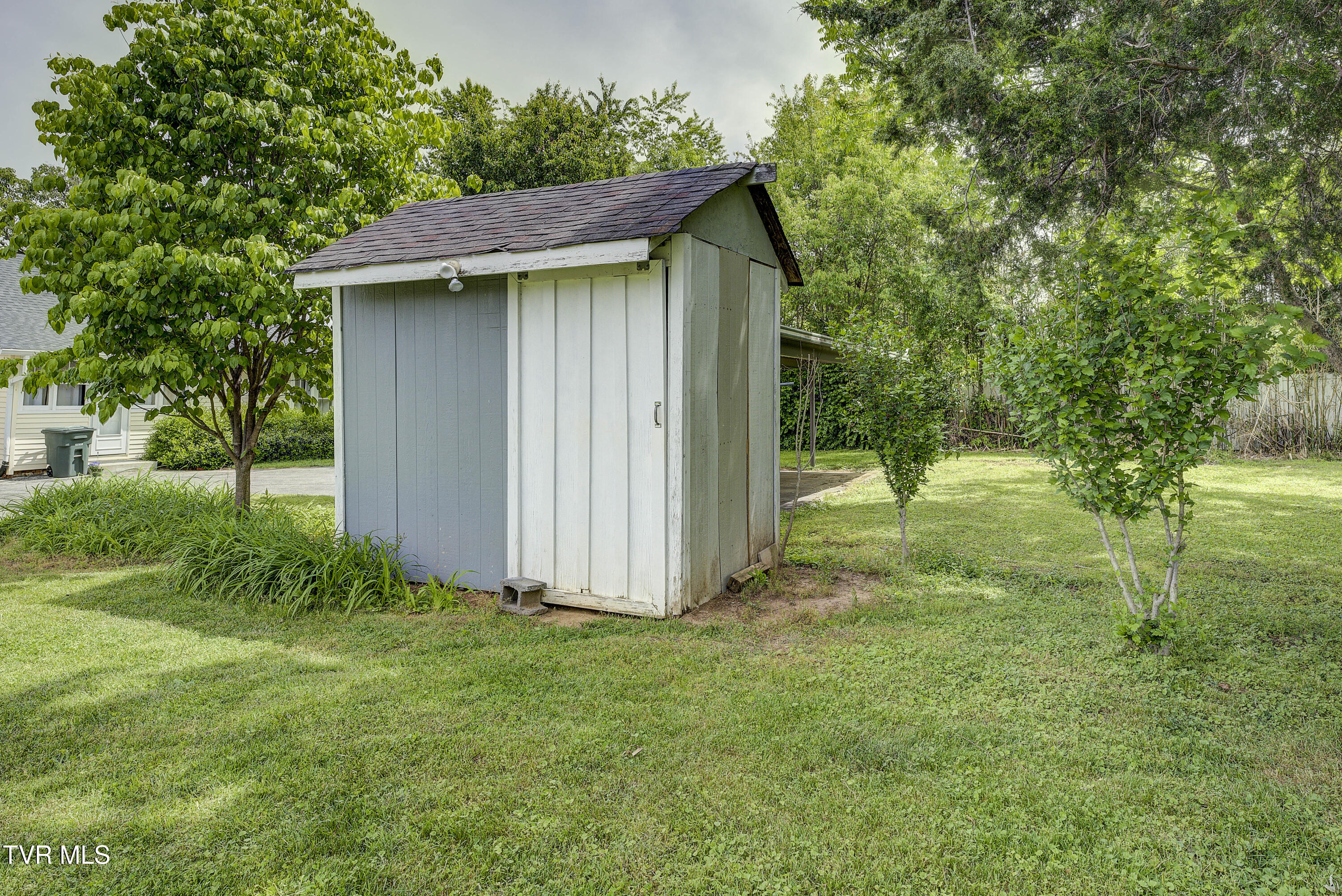 110 East I Street