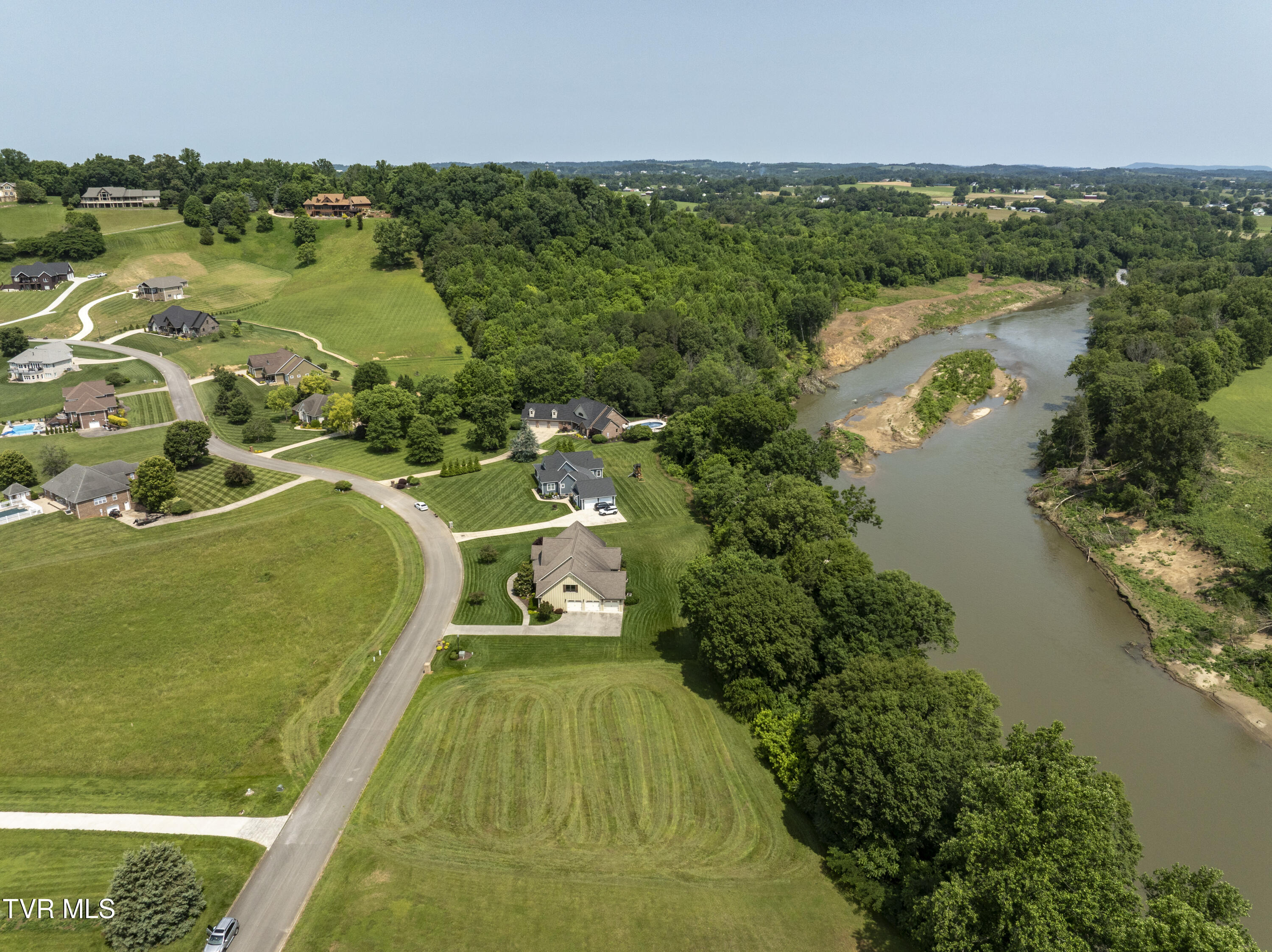 613 Waterstone Circle
