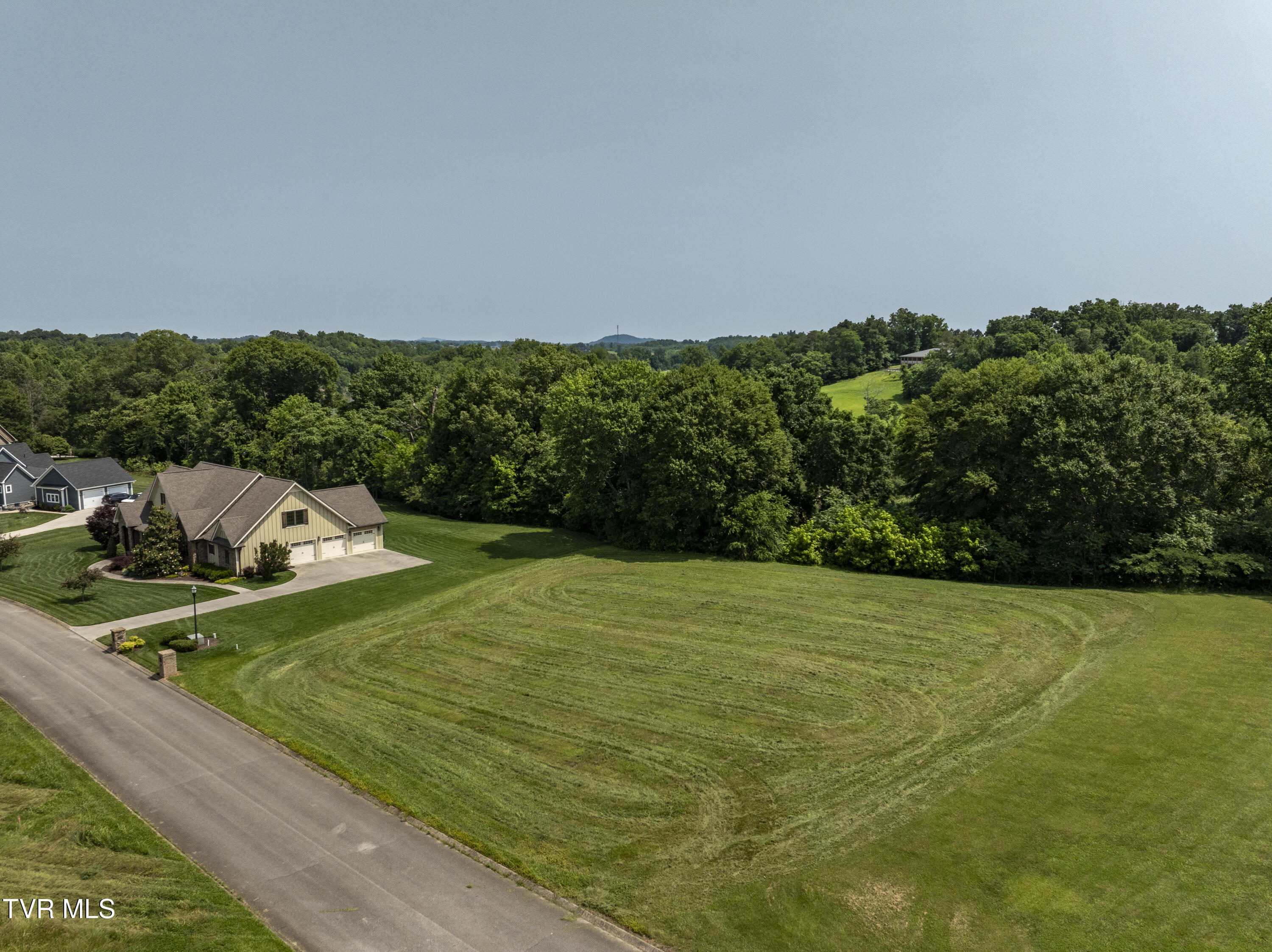 613 Waterstone Circle