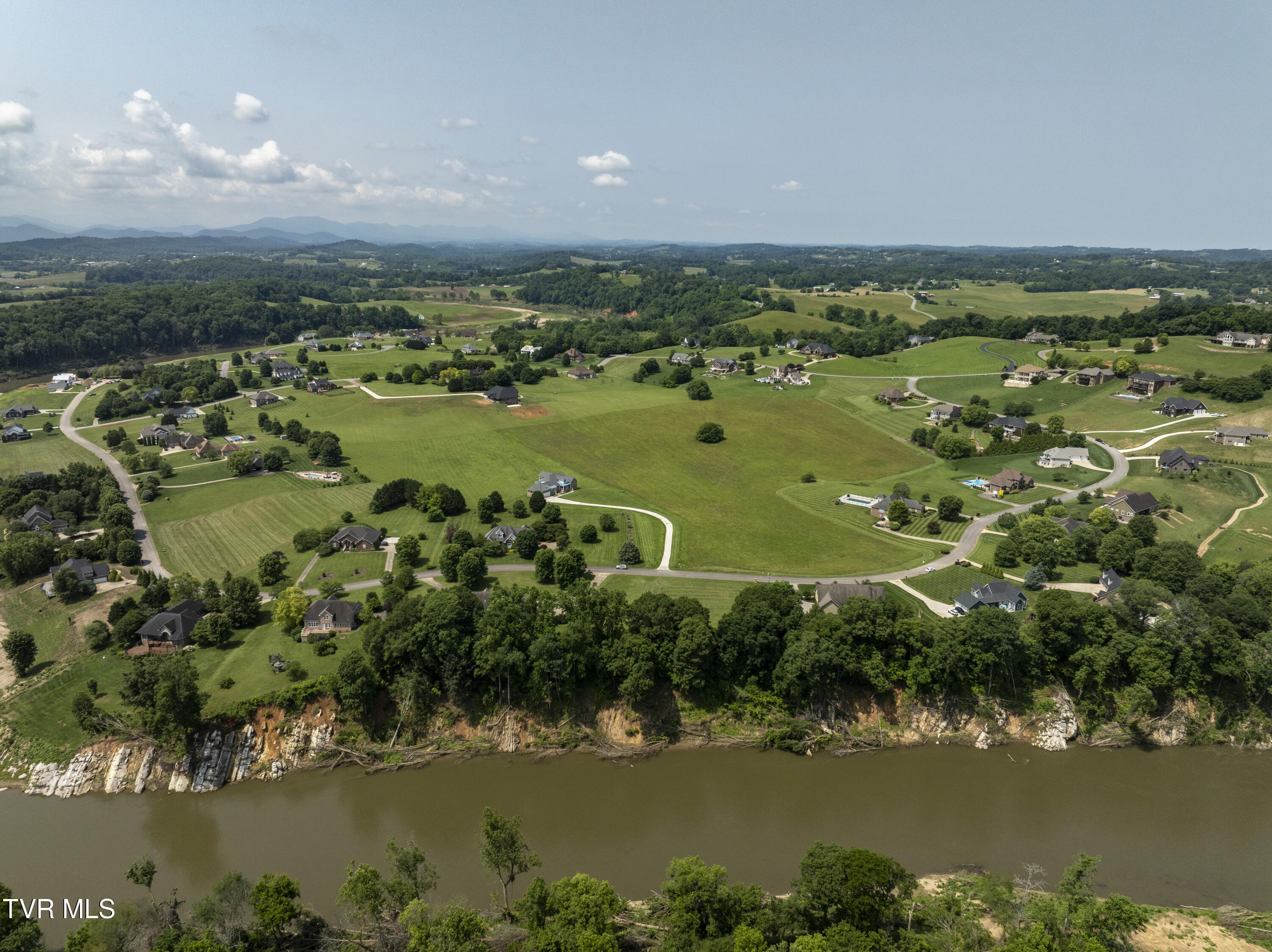 613 Waterstone Circle