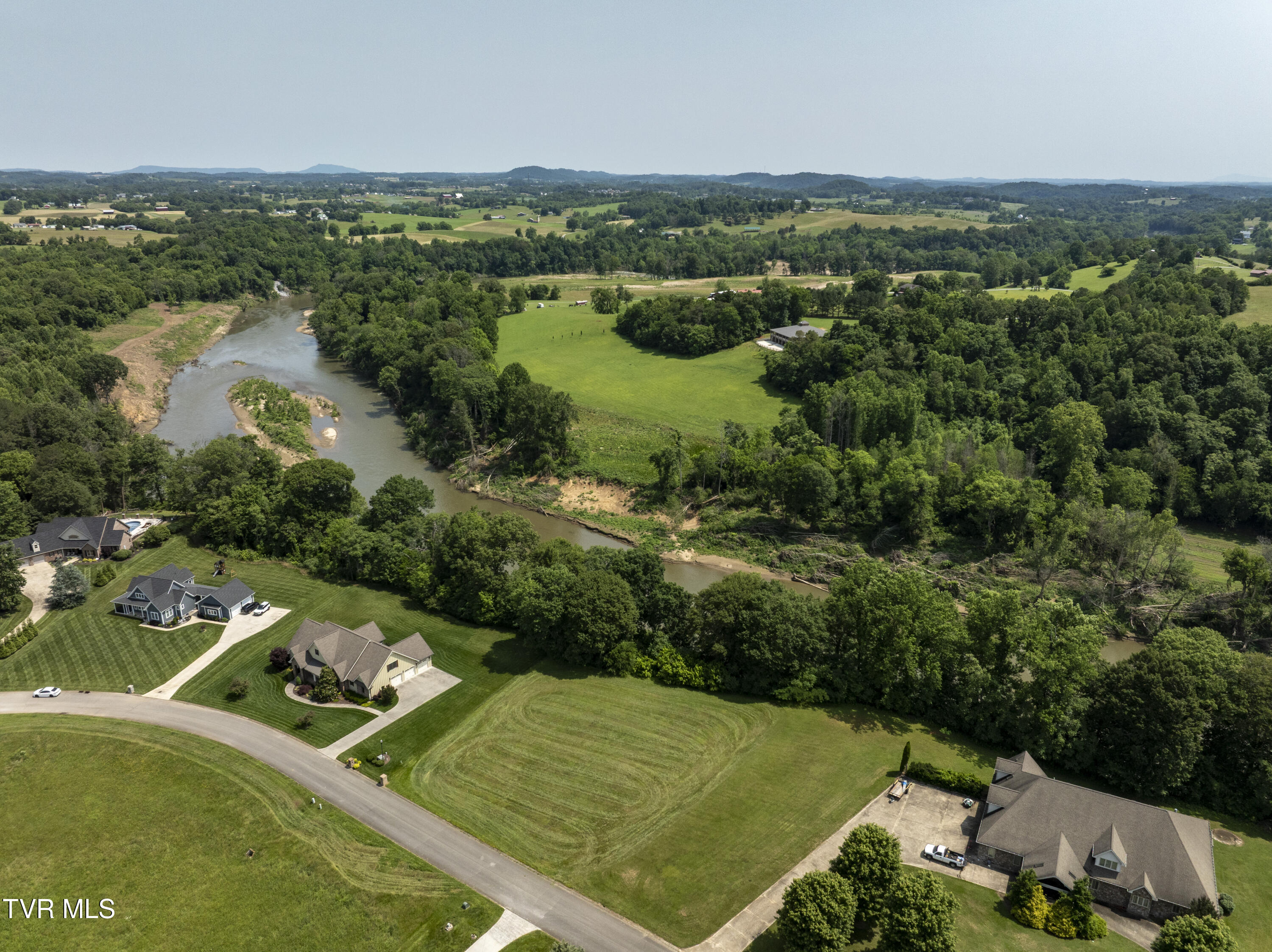 613 Waterstone Circle