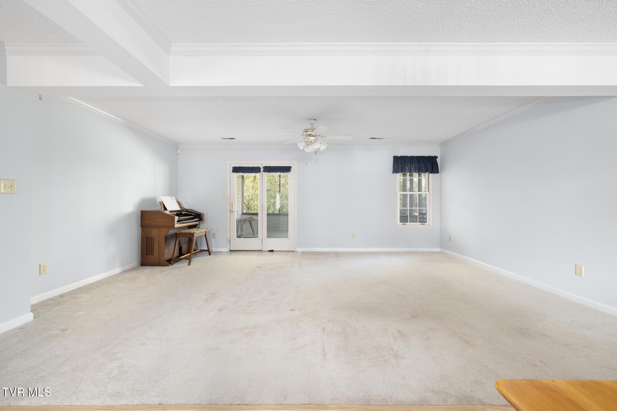 1725 West Lakeview Drive 31
