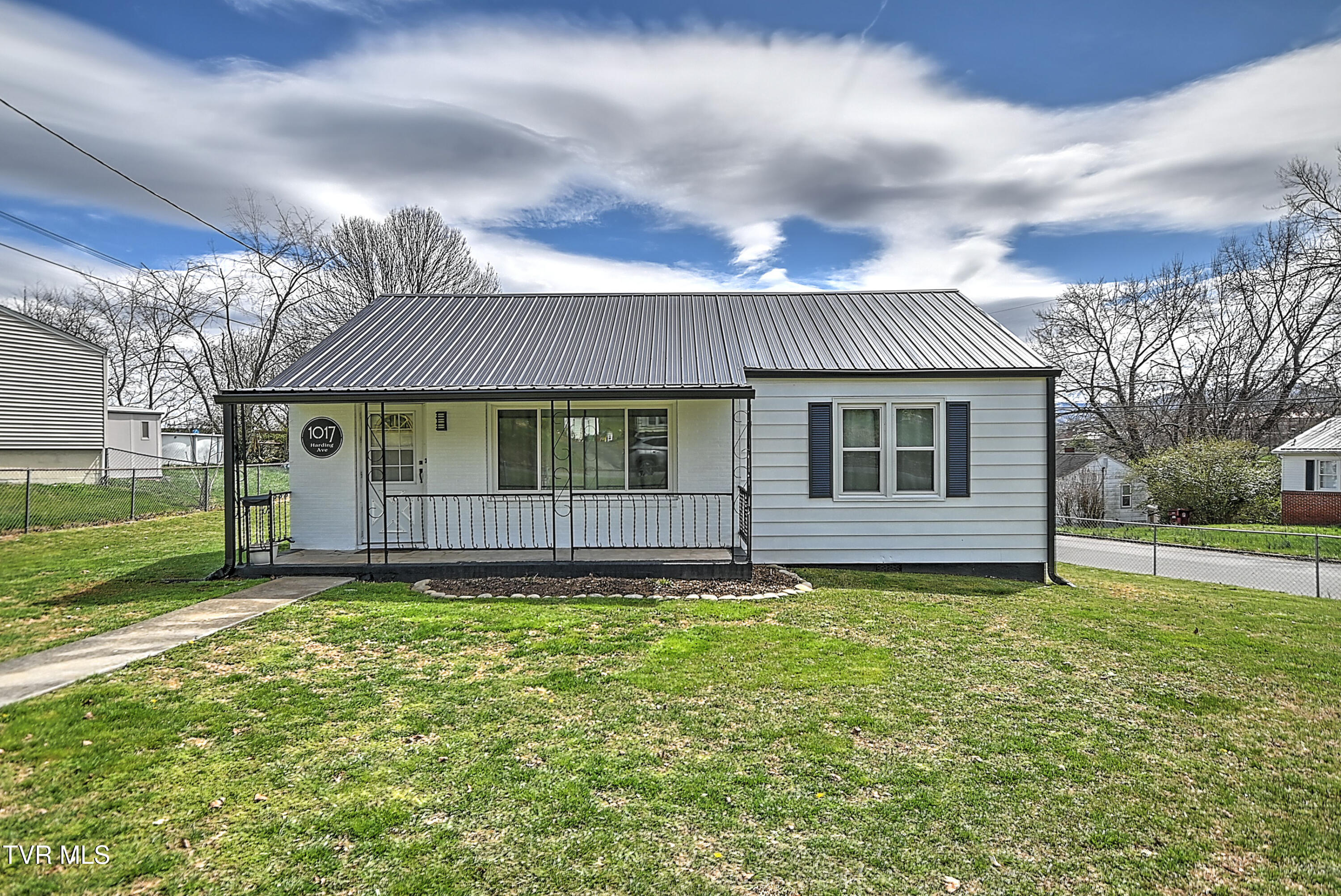 1017 Harding Avenue