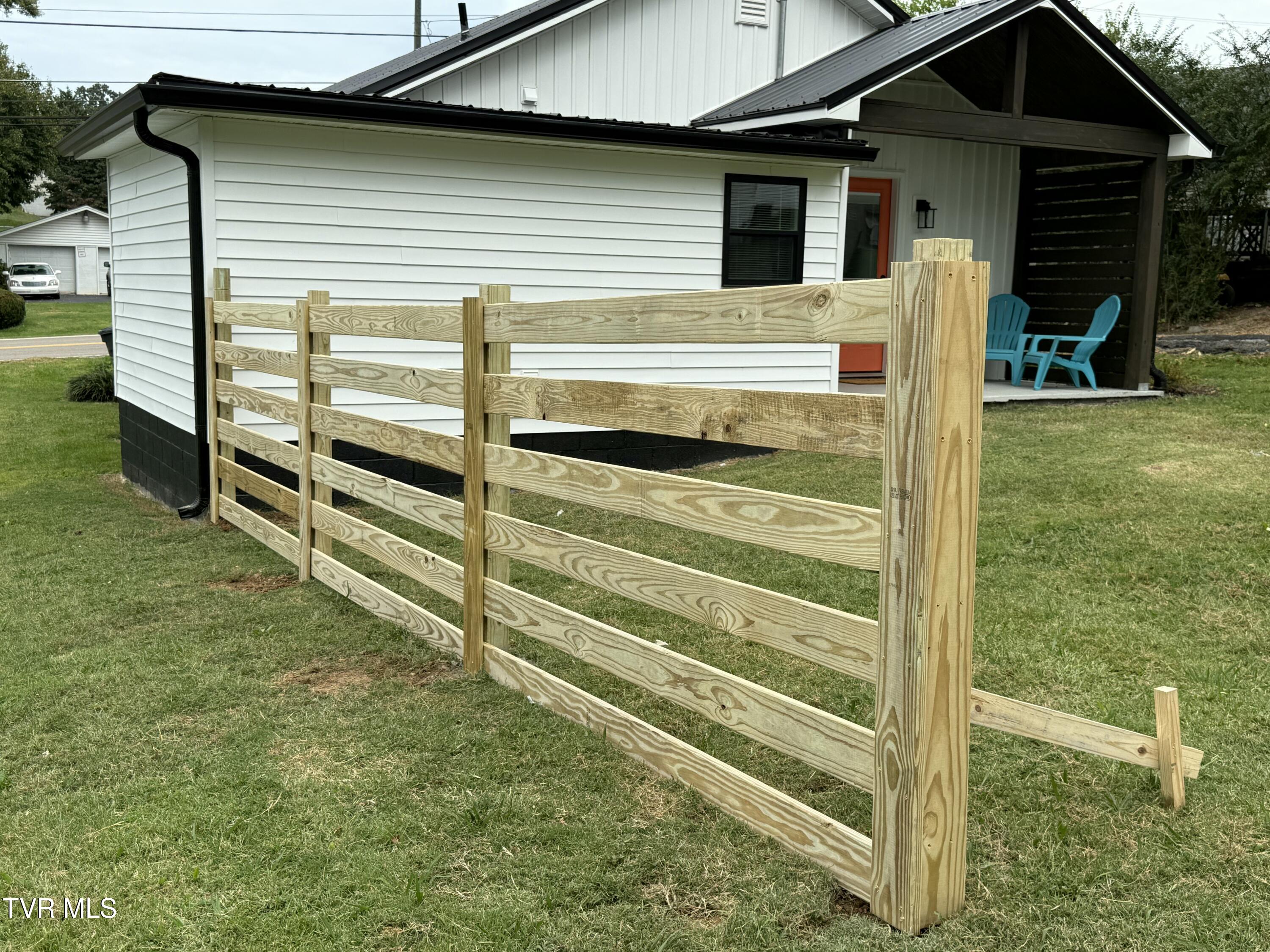 128 Gravely Road