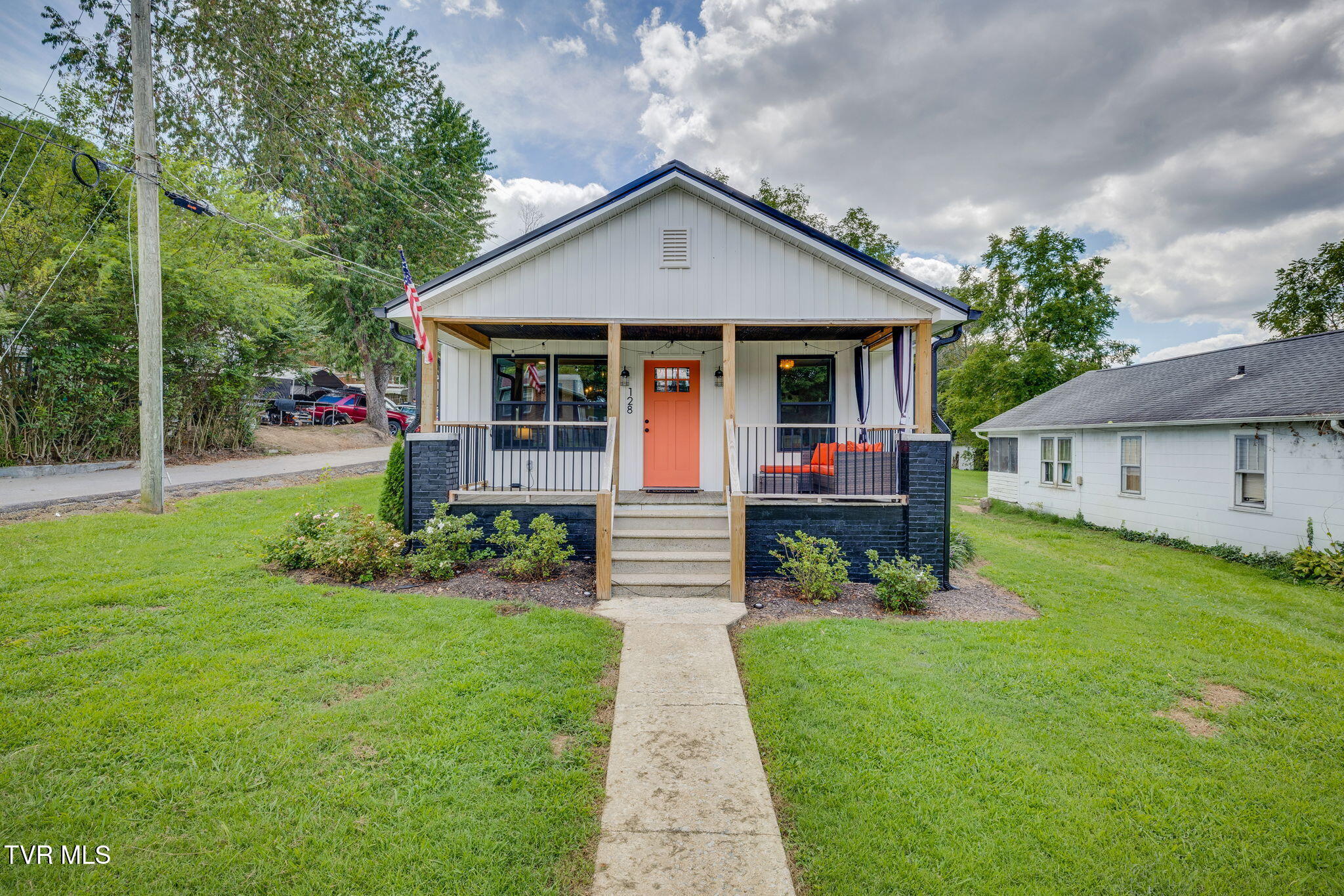 128 Gravely Road