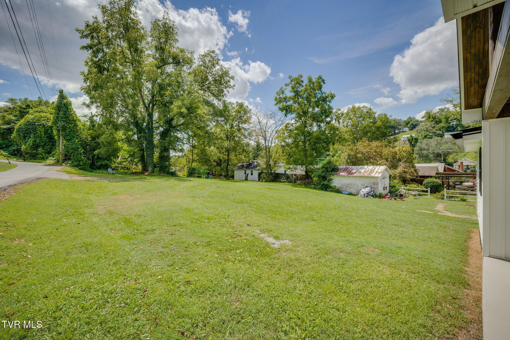 128 Gravely Road