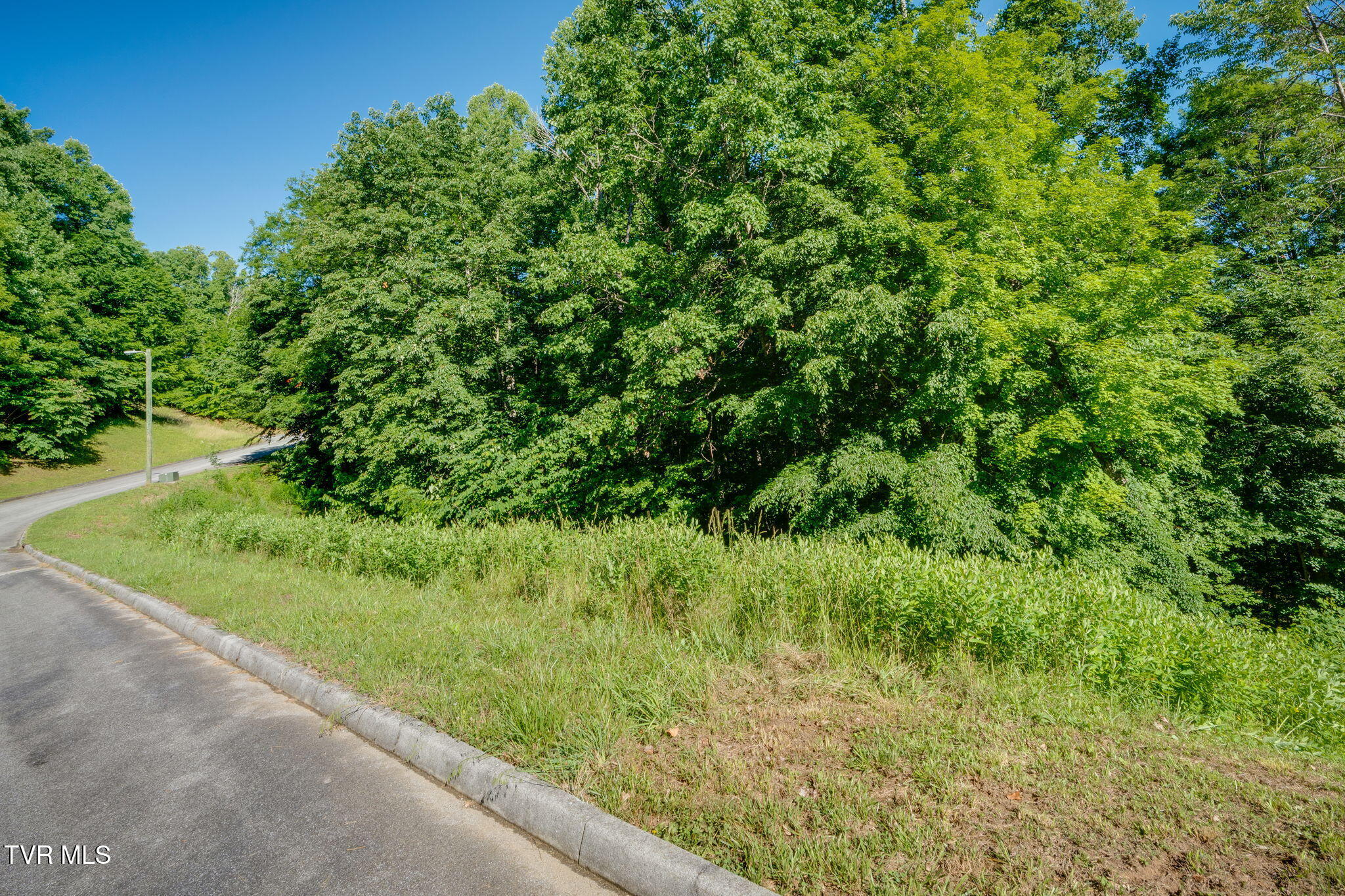 160 & 170 Tailwater Road