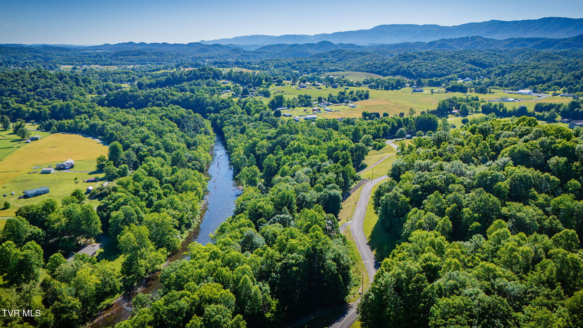 160 & 170 Tailwater Road