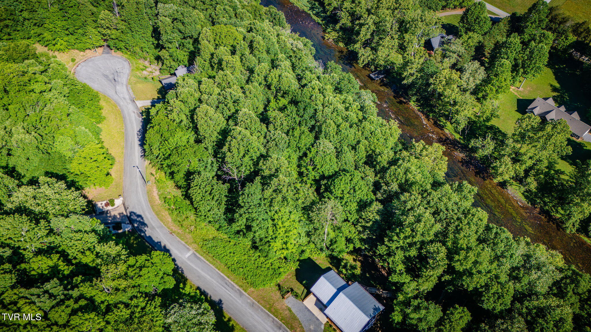 160 & 170 Tailwater Road