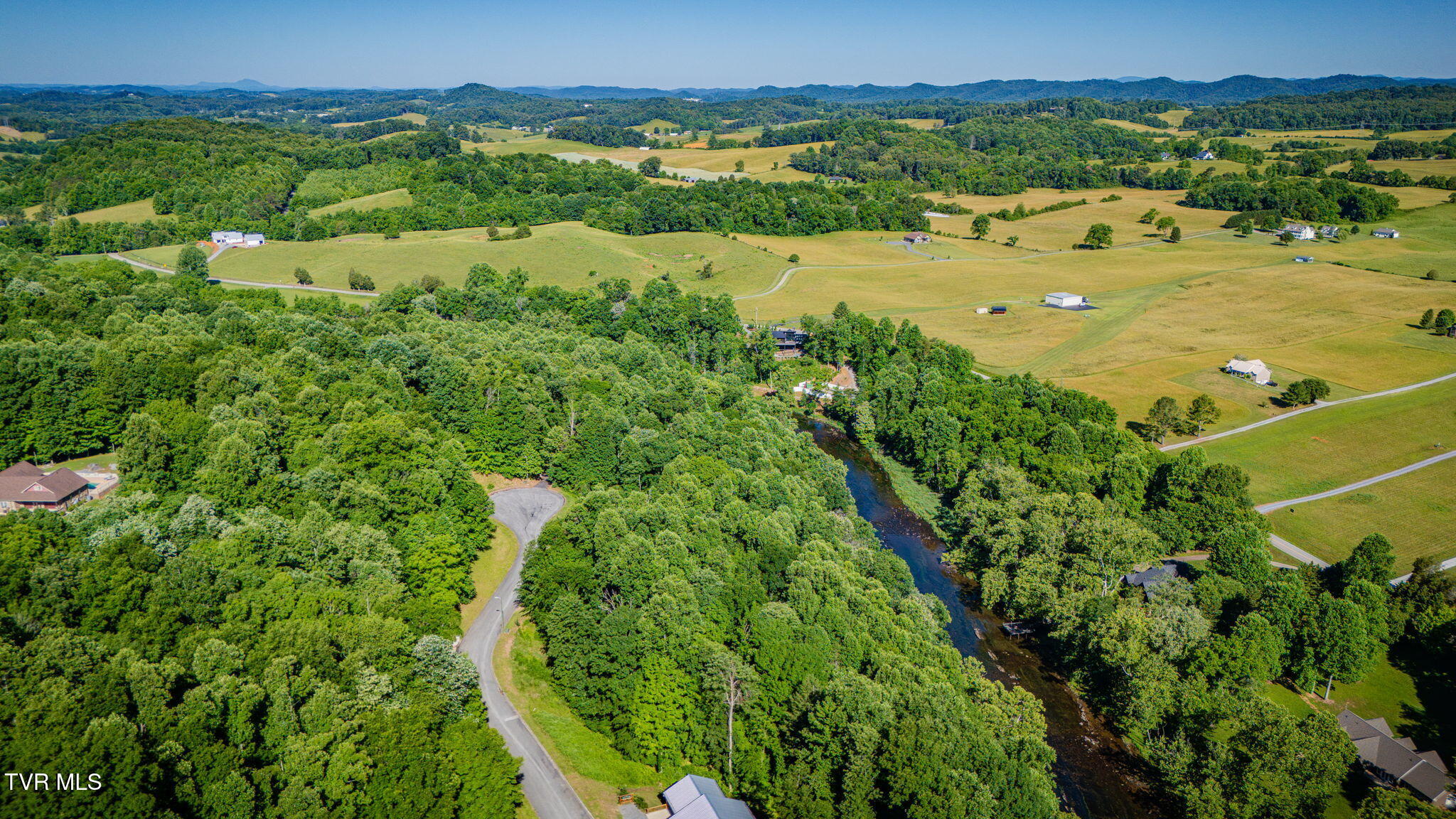 160 & 170 Tailwater Road