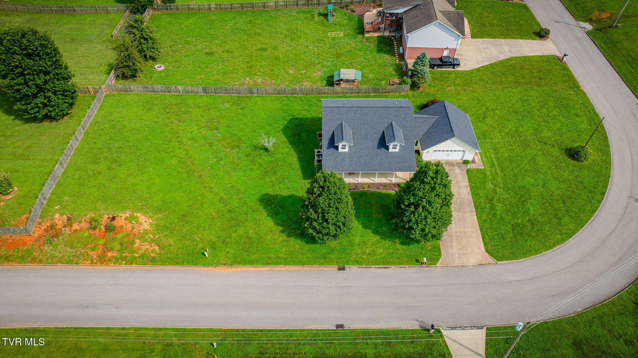 69 Manor Lane