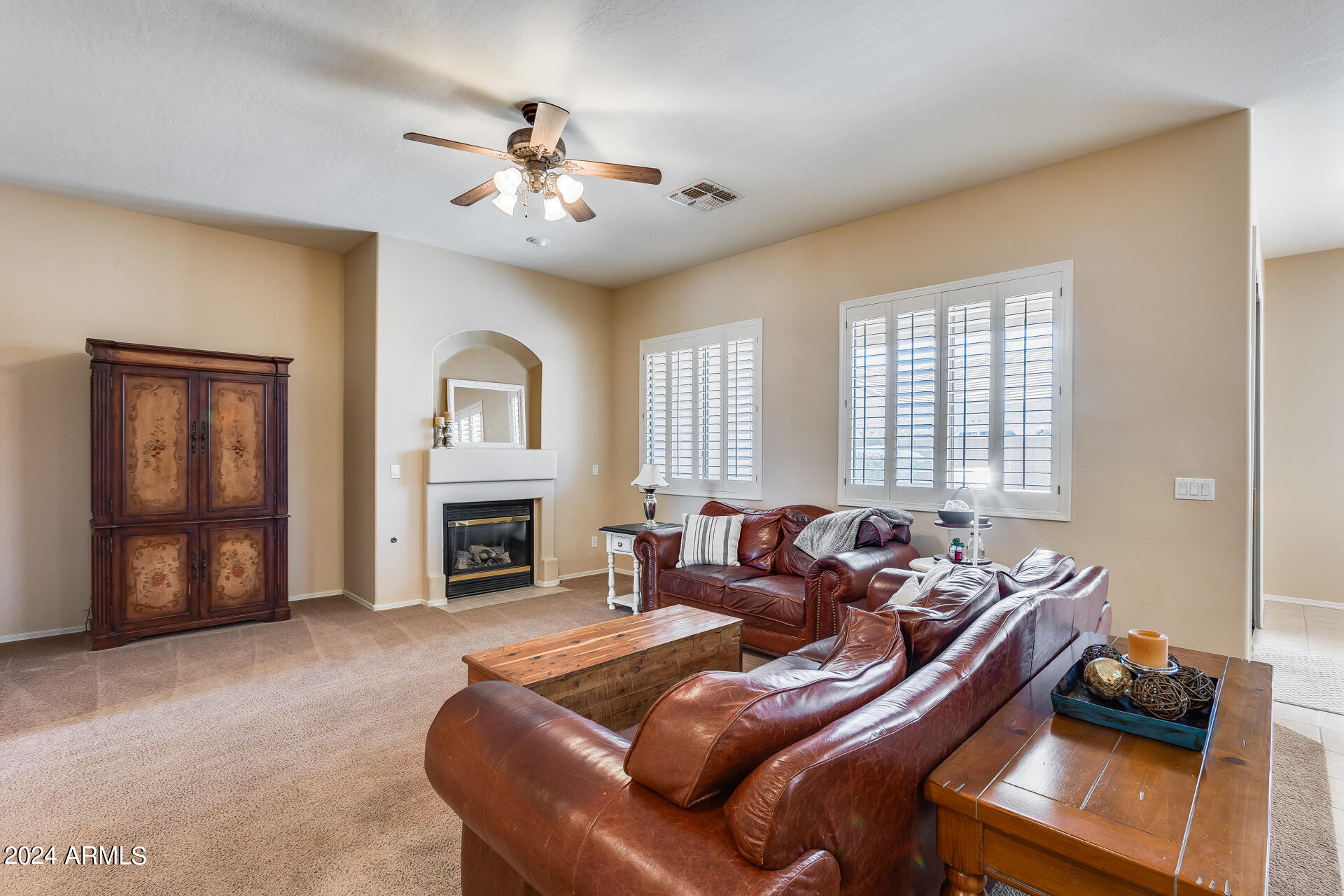 7343 W ROWEL Road