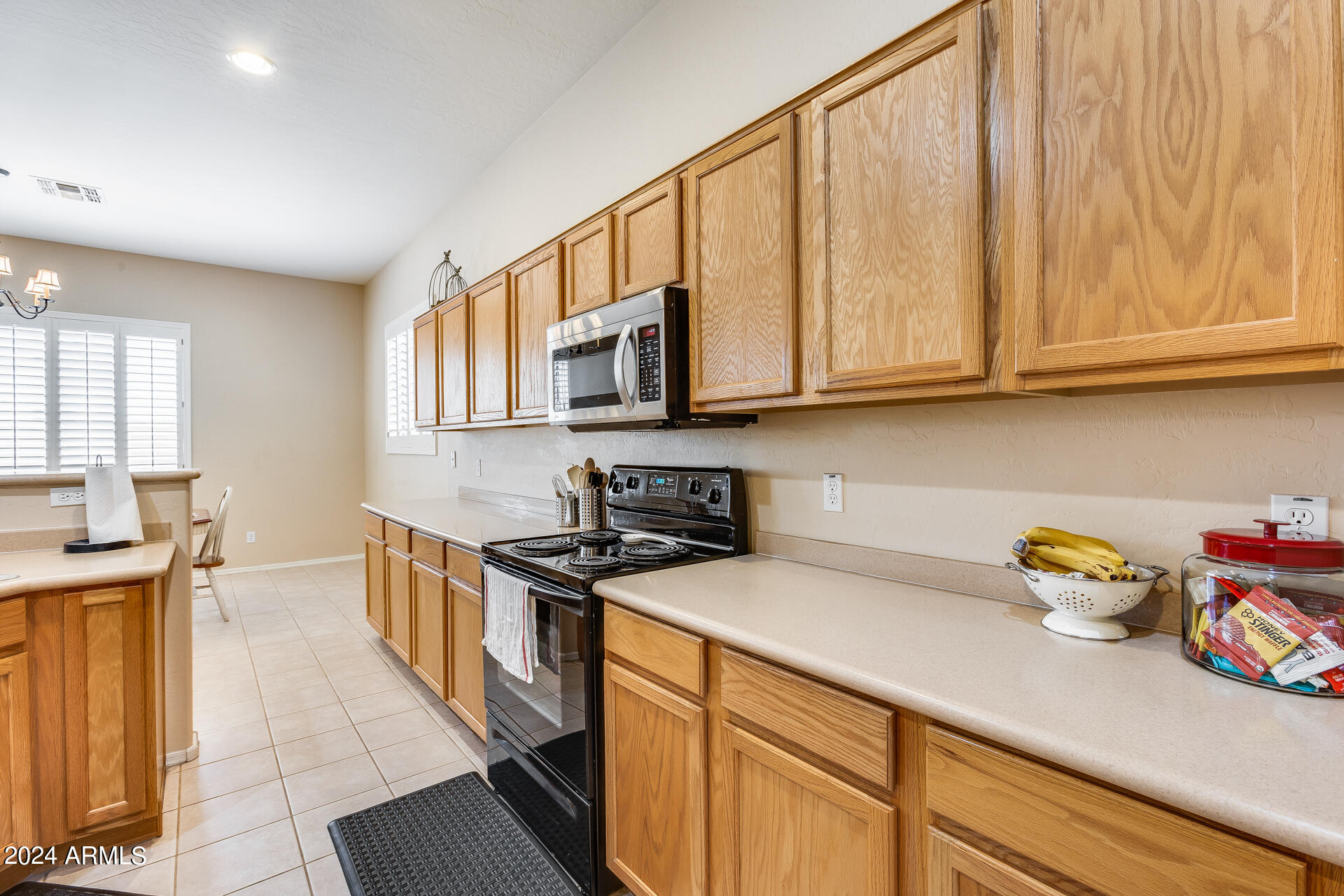 7343 W ROWEL Road