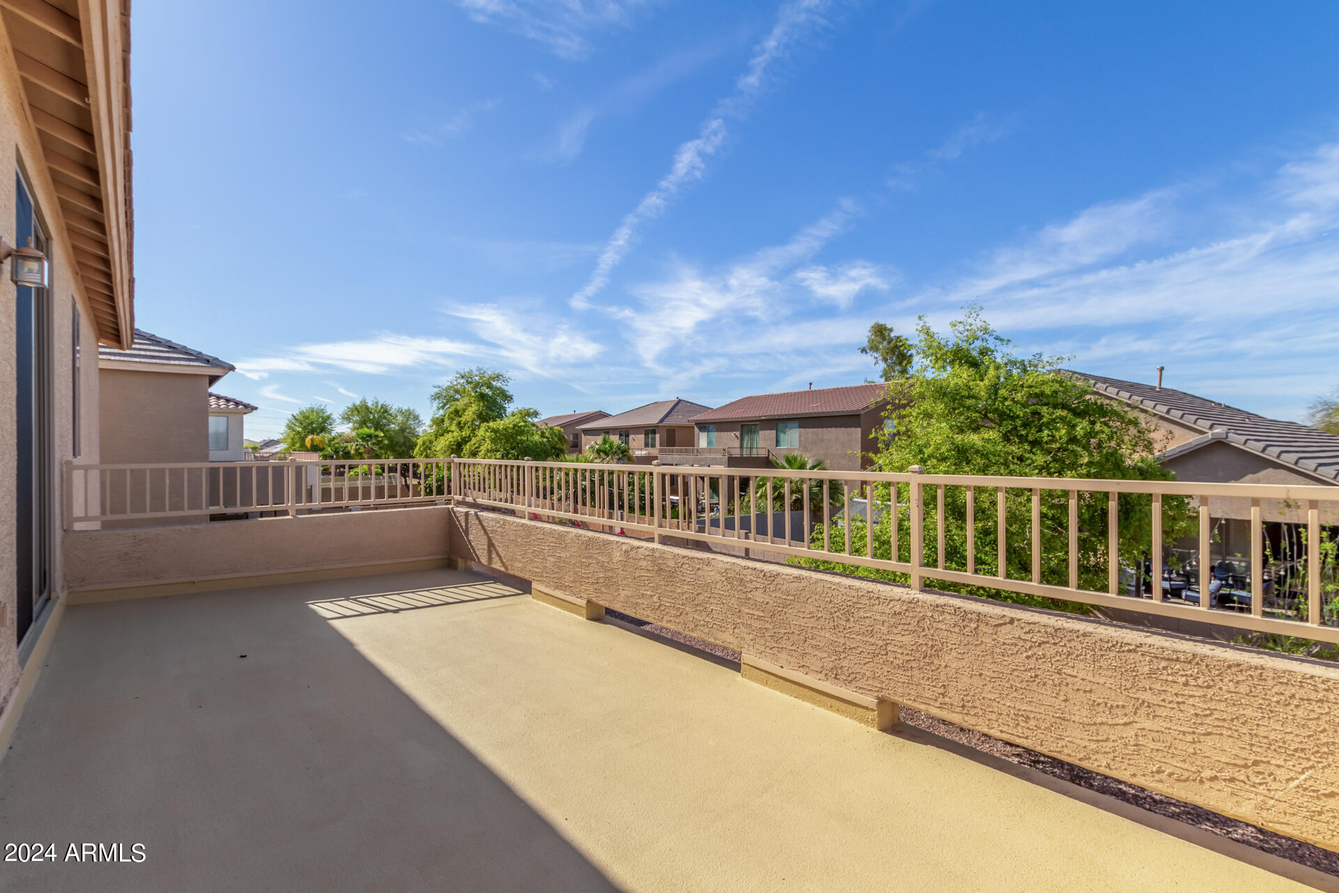 5606 W CARSON Road