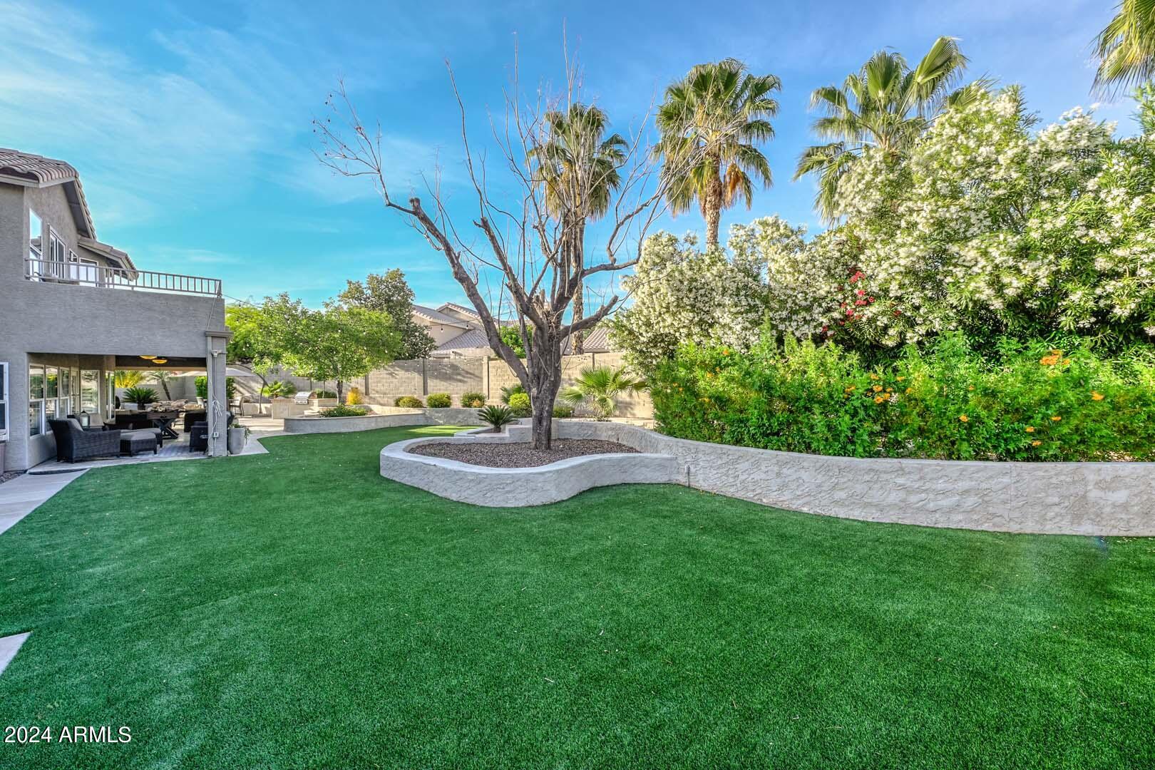 6380 W VIA MONTOYA Drive