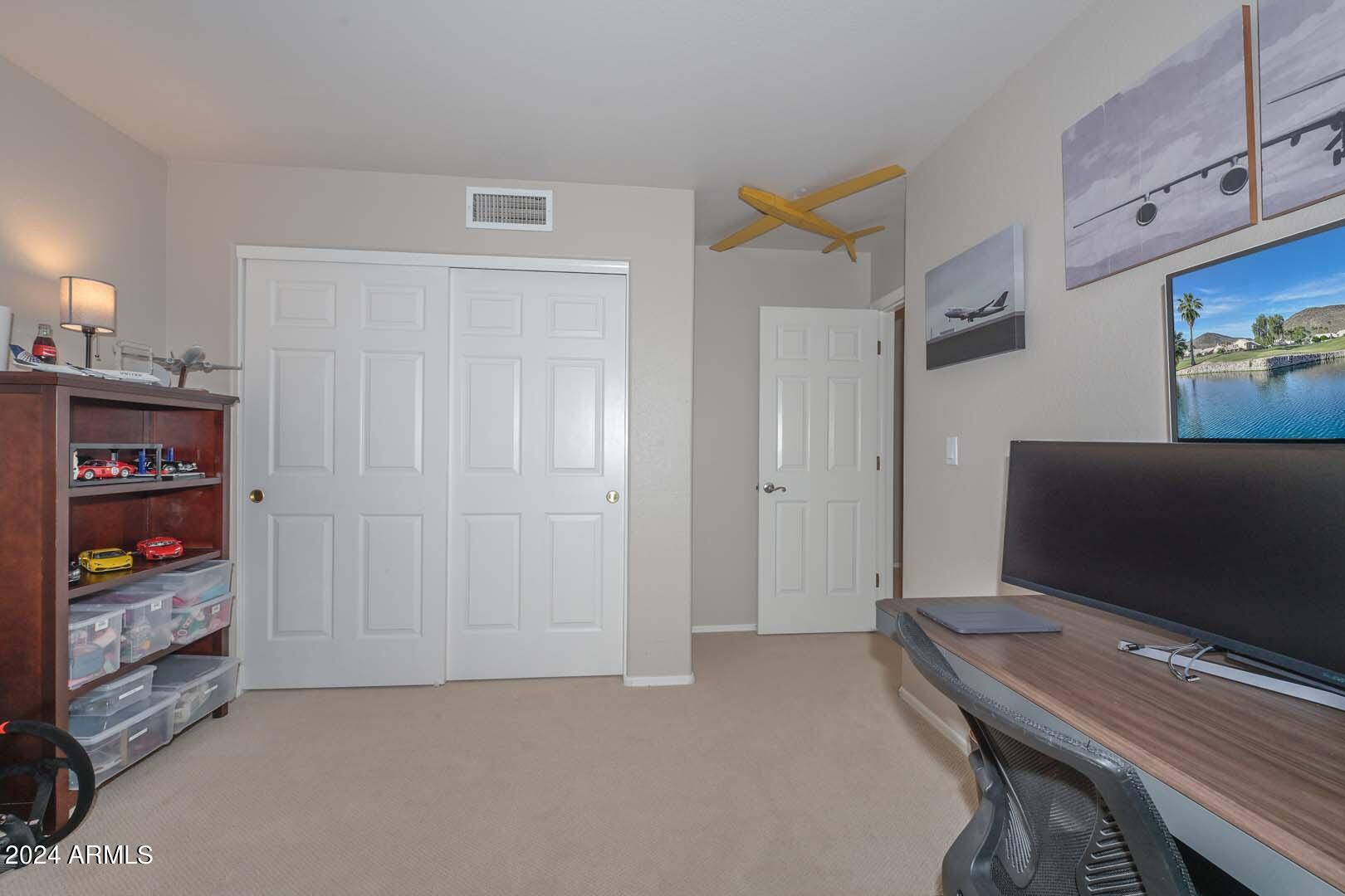 6380 W VIA MONTOYA Drive