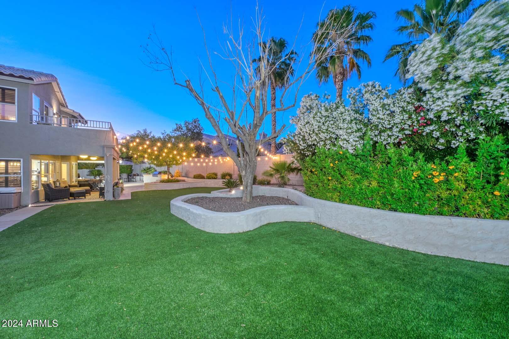 6380 W VIA MONTOYA Drive