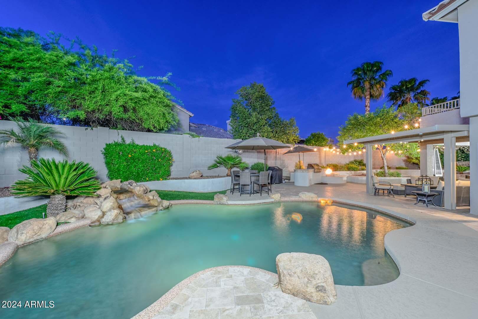 6380 W VIA MONTOYA Drive