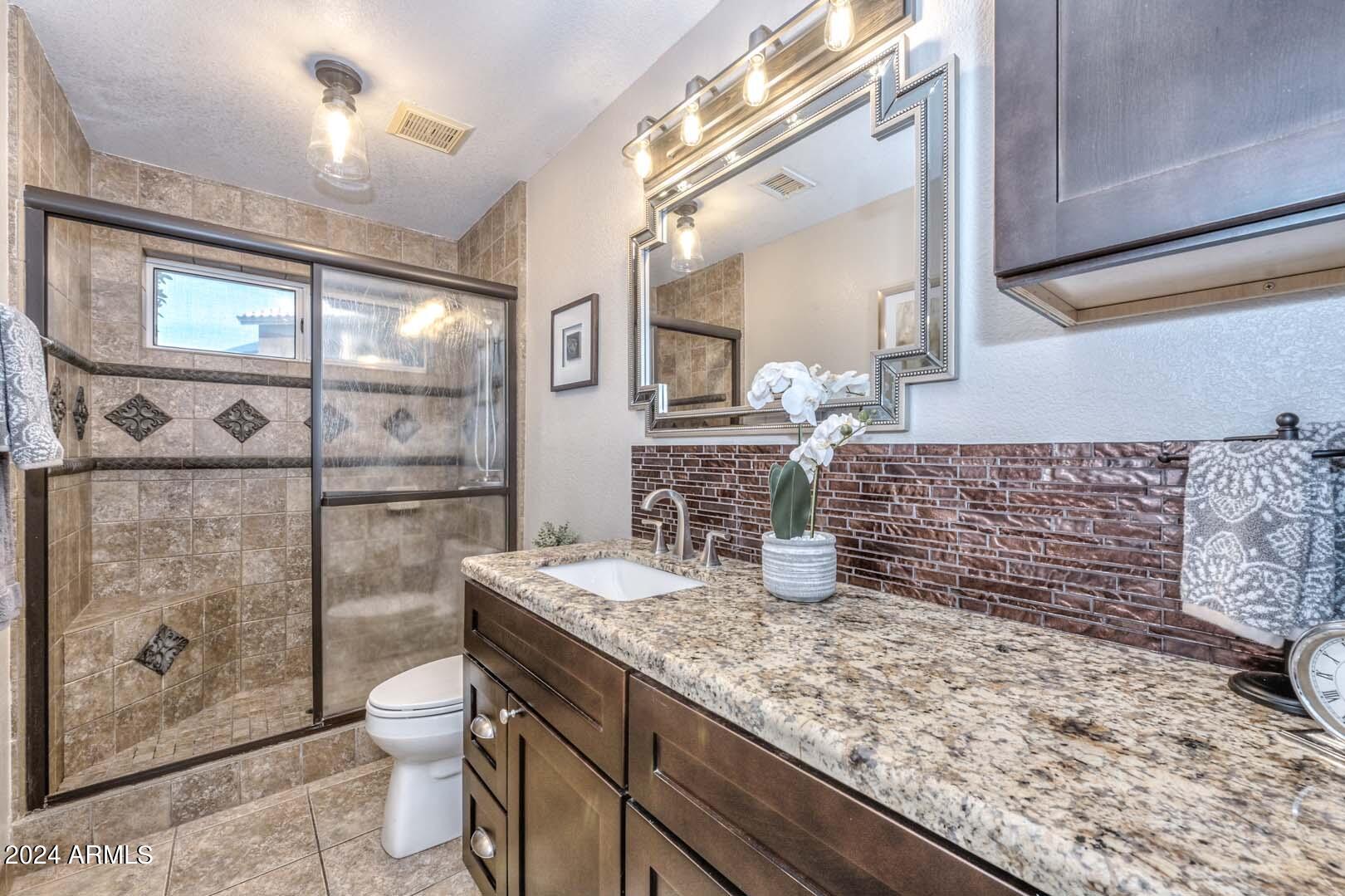 6380 W VIA MONTOYA Drive