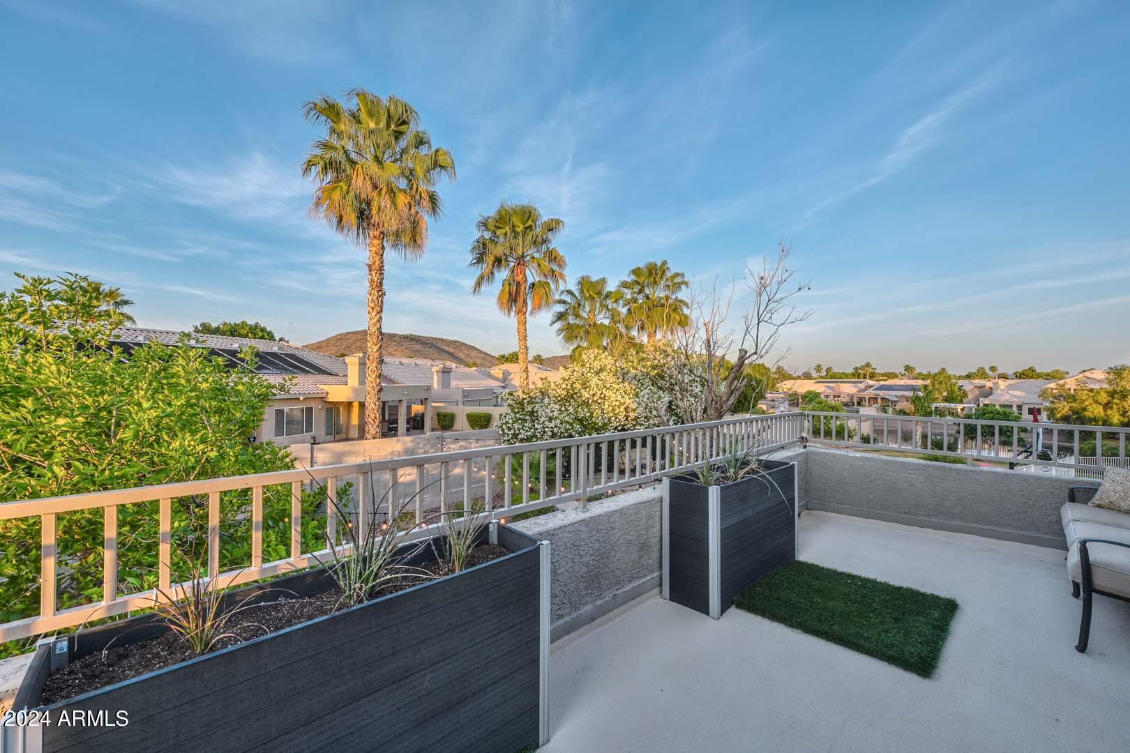 6380 W VIA MONTOYA Drive