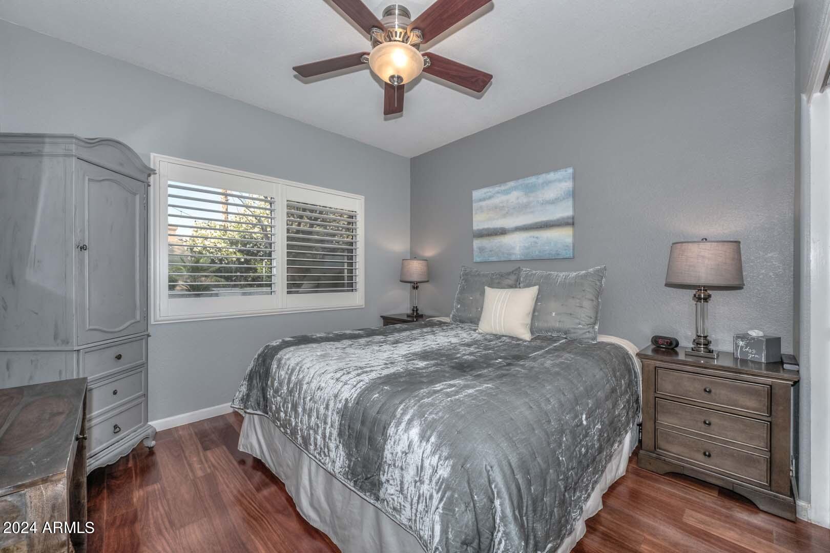 6380 W VIA MONTOYA Drive