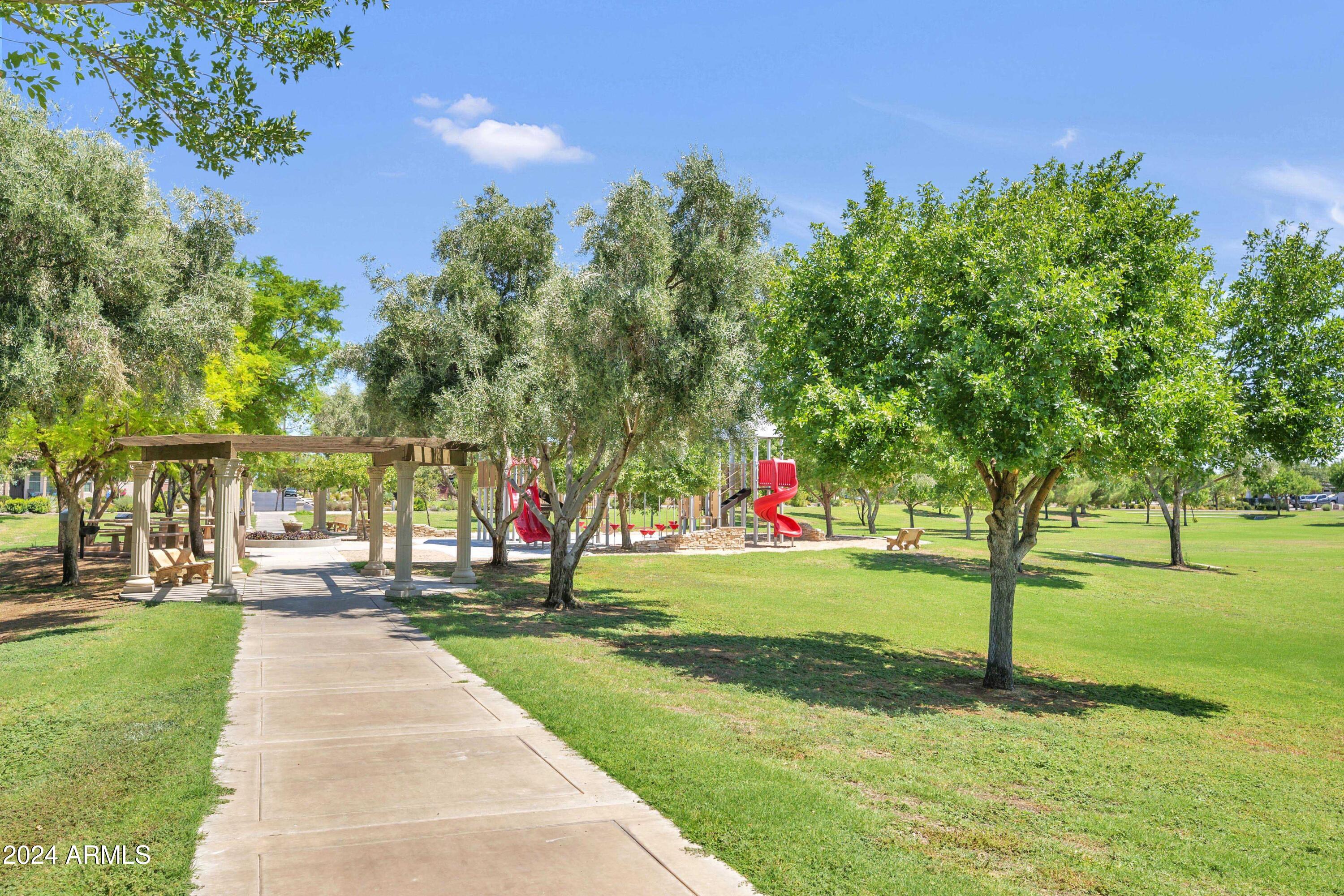 14376 W CORRINE Drive