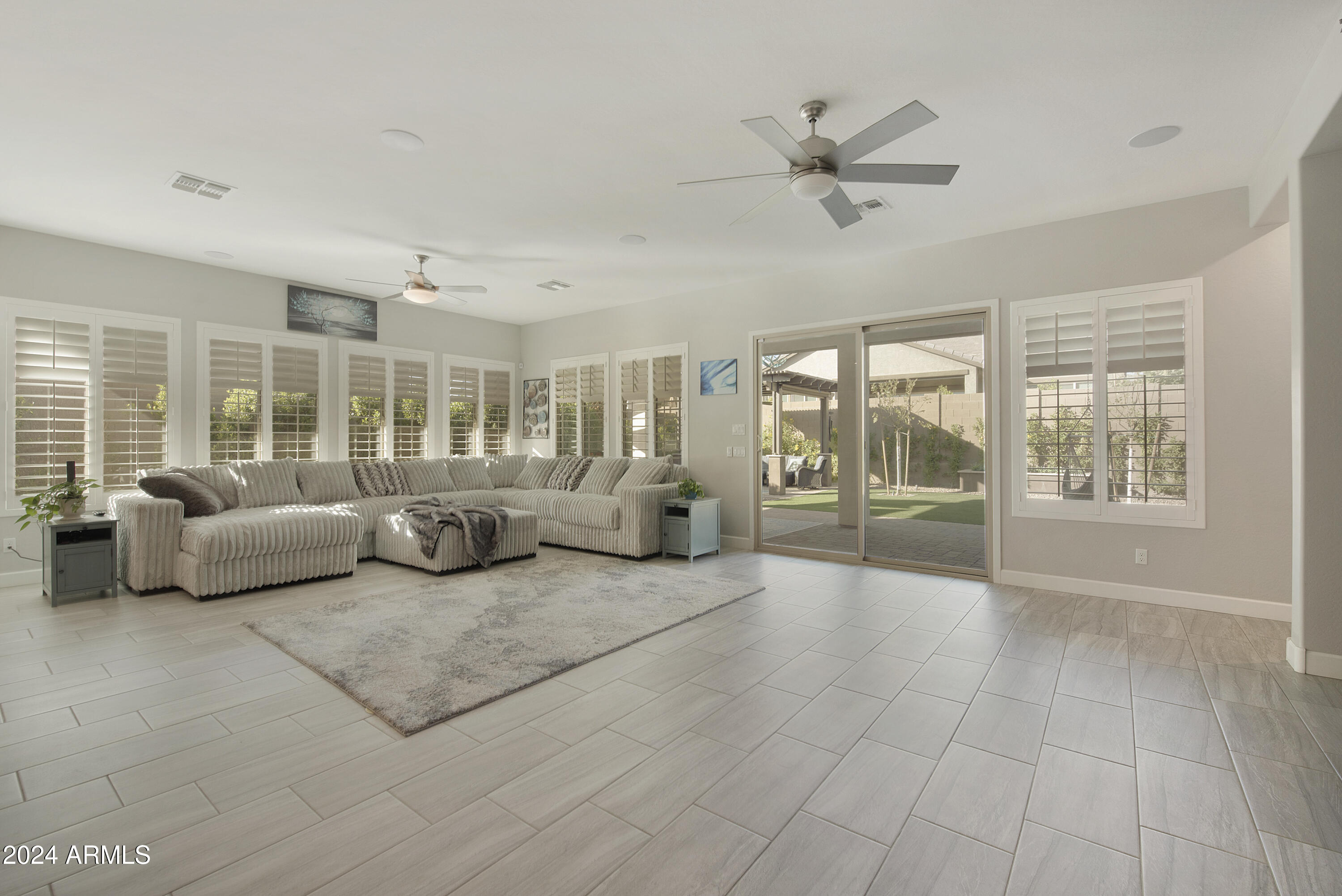 14376 W CORRINE Drive