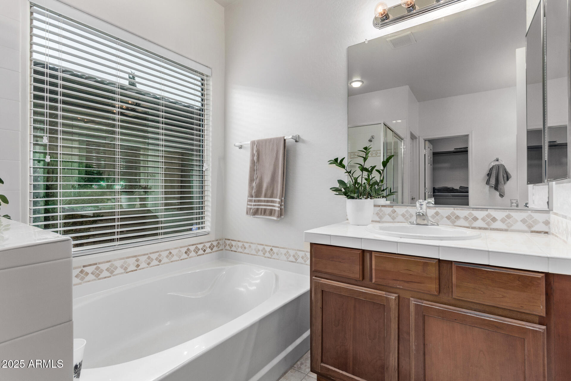 5230 W EL CORTEZ Trail