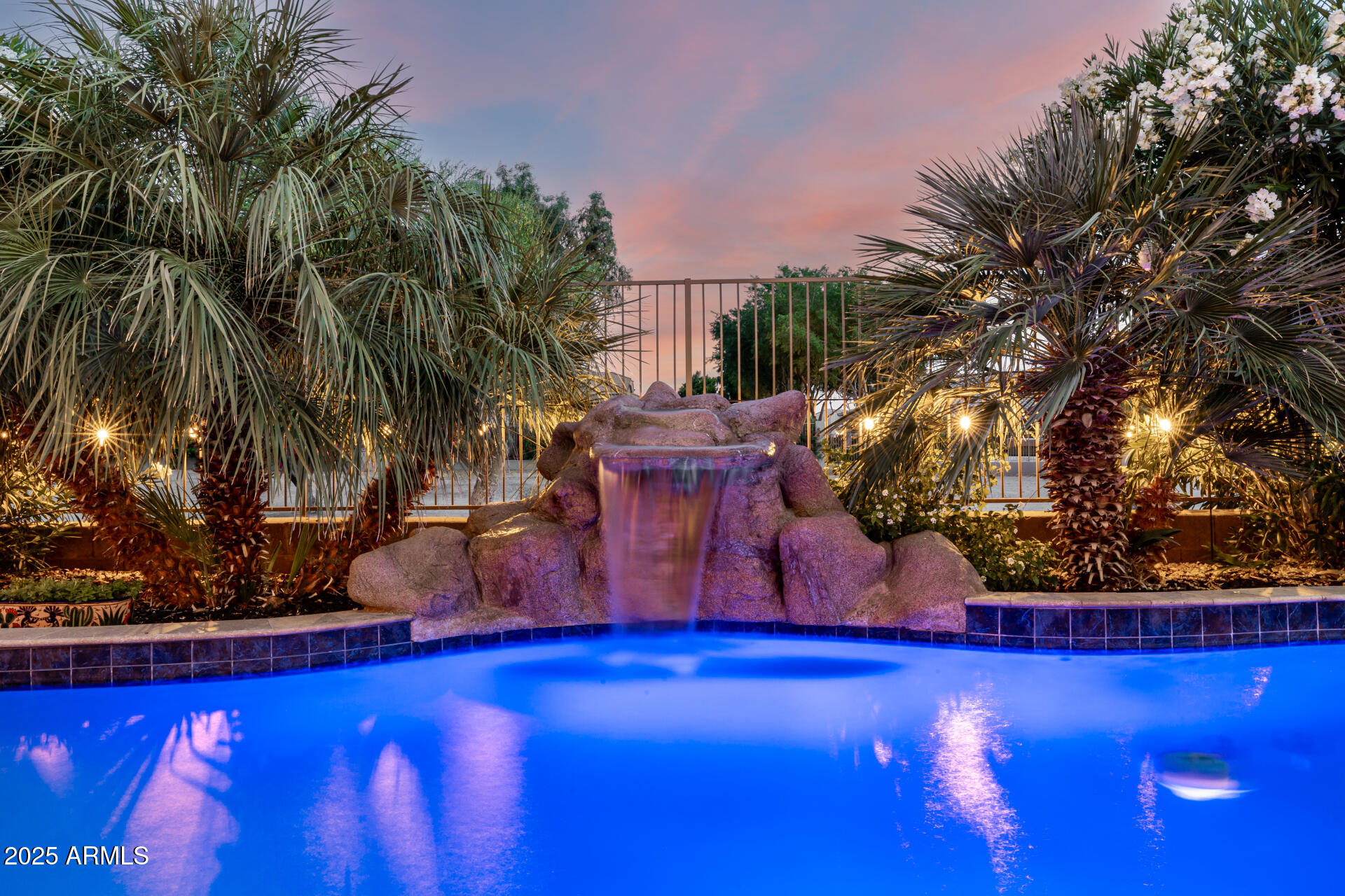 6971 W EL CORTEZ Place