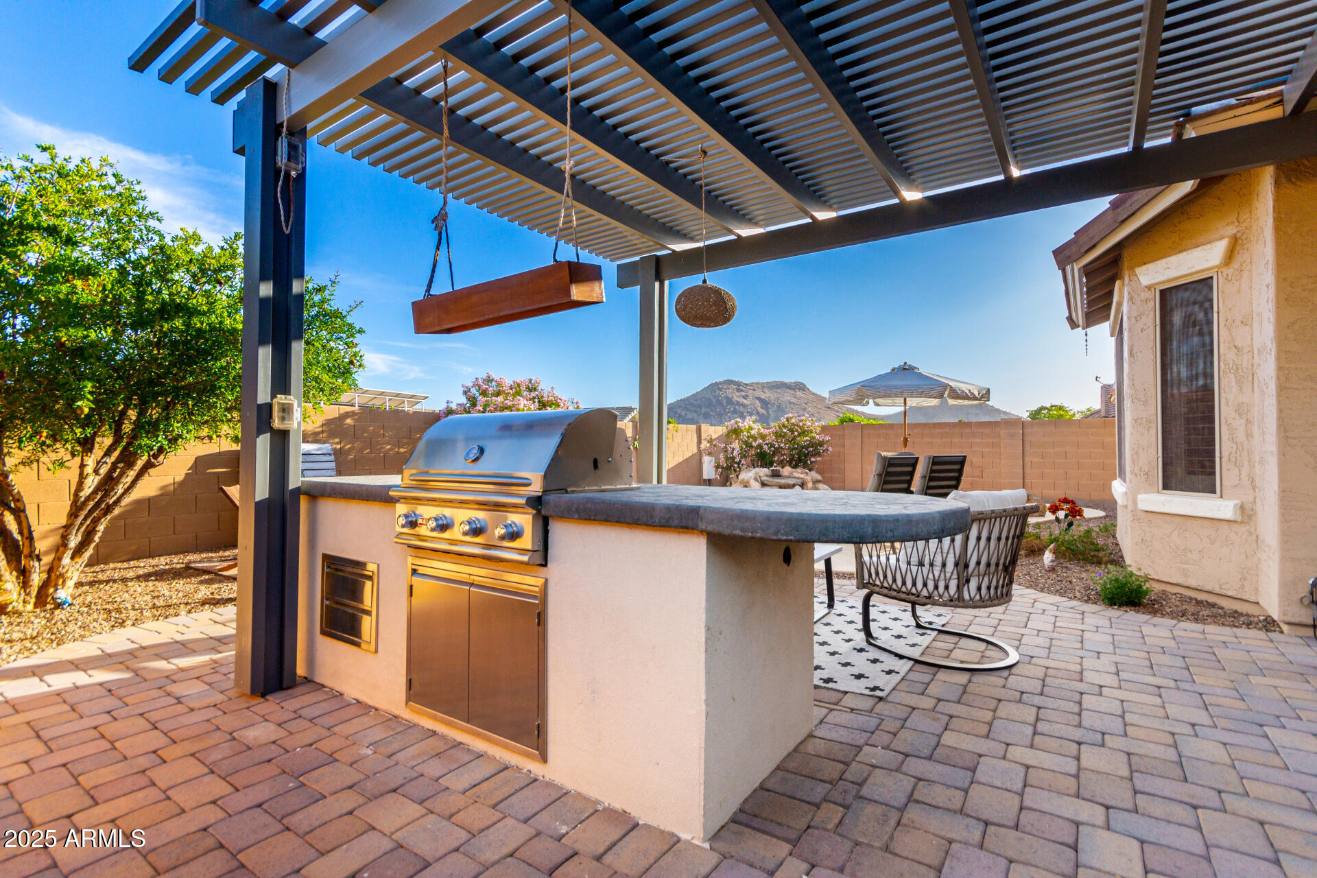 5113 W Molly Lane