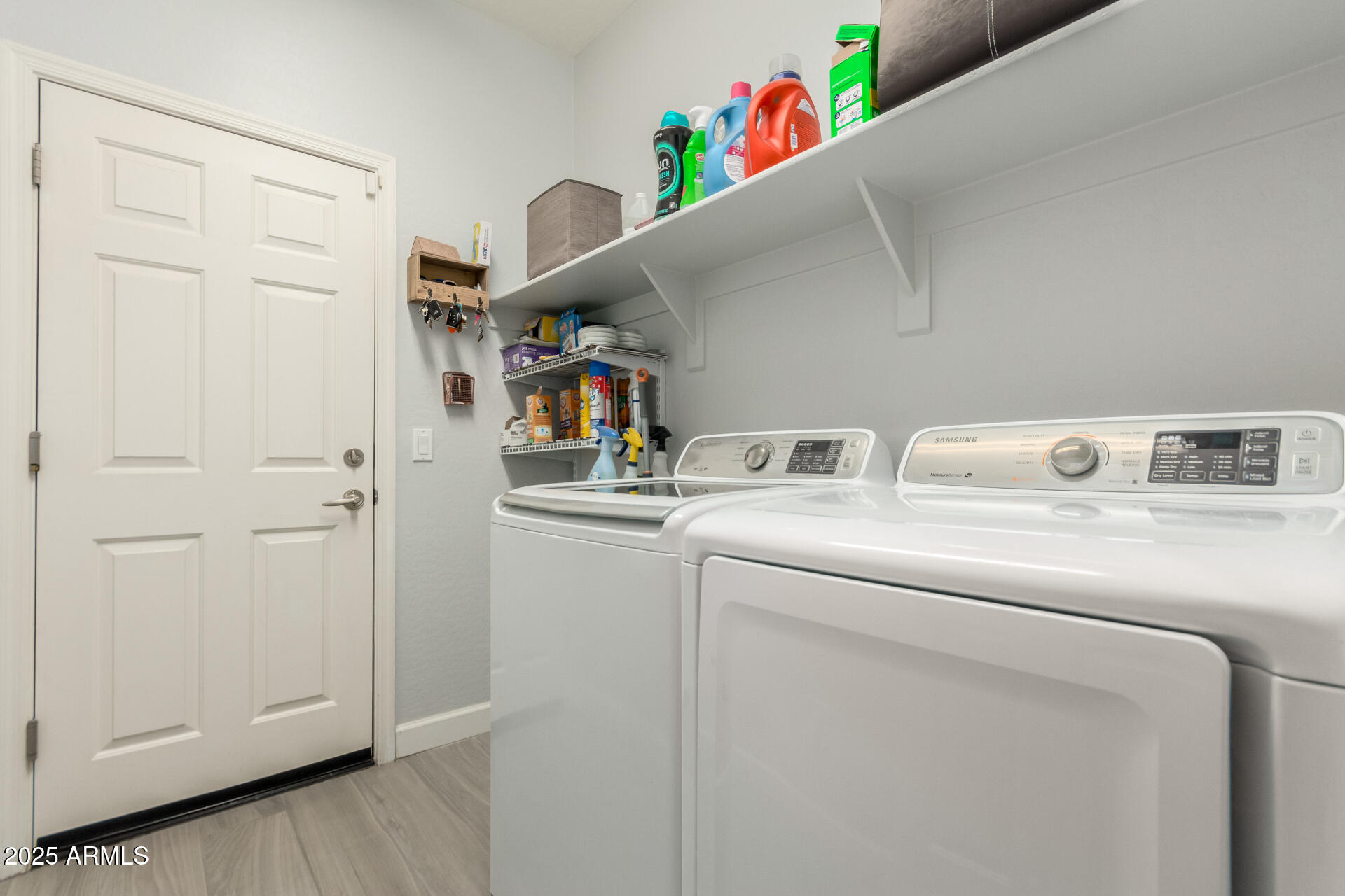 5113 W Molly Lane