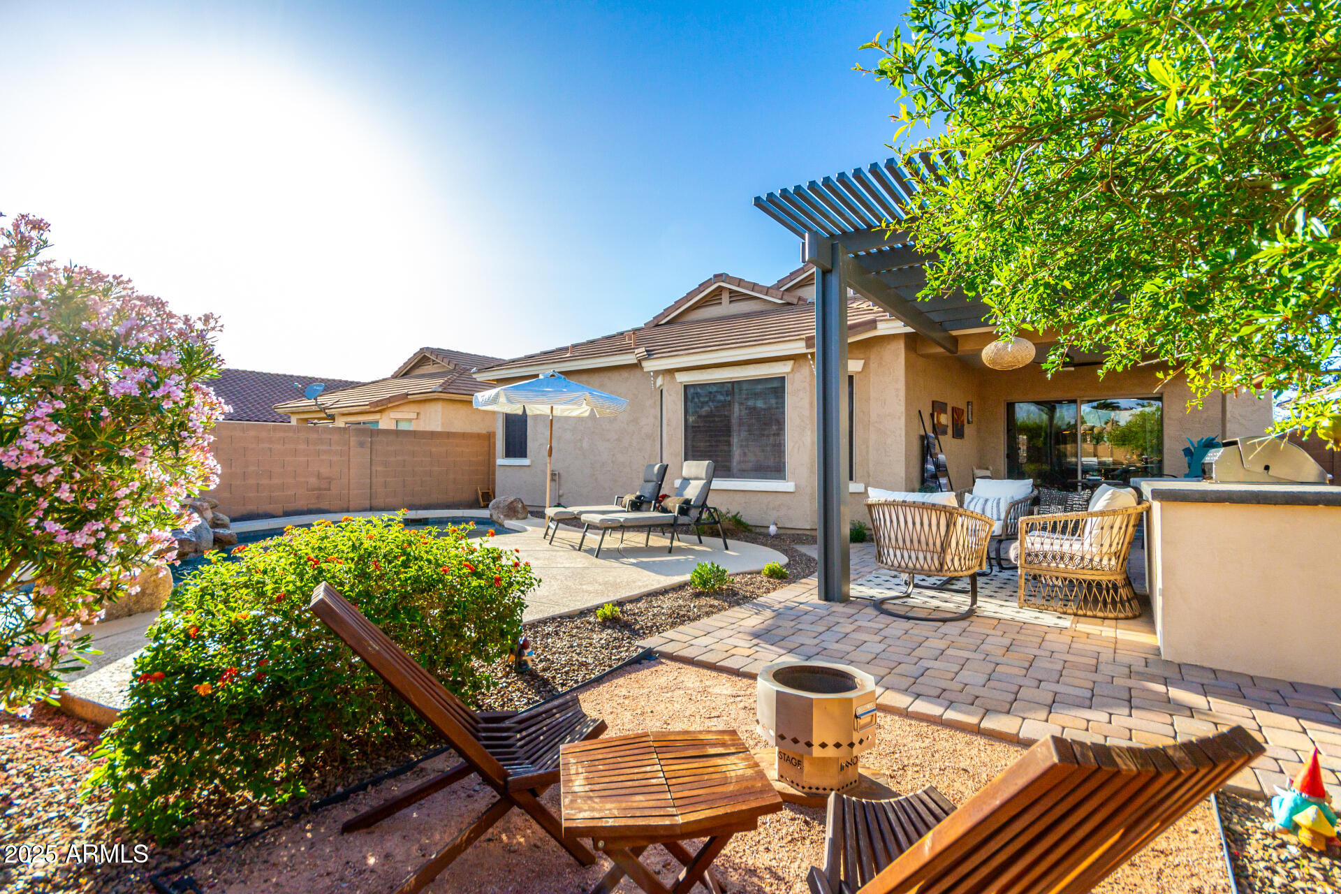 5113 W Molly Lane