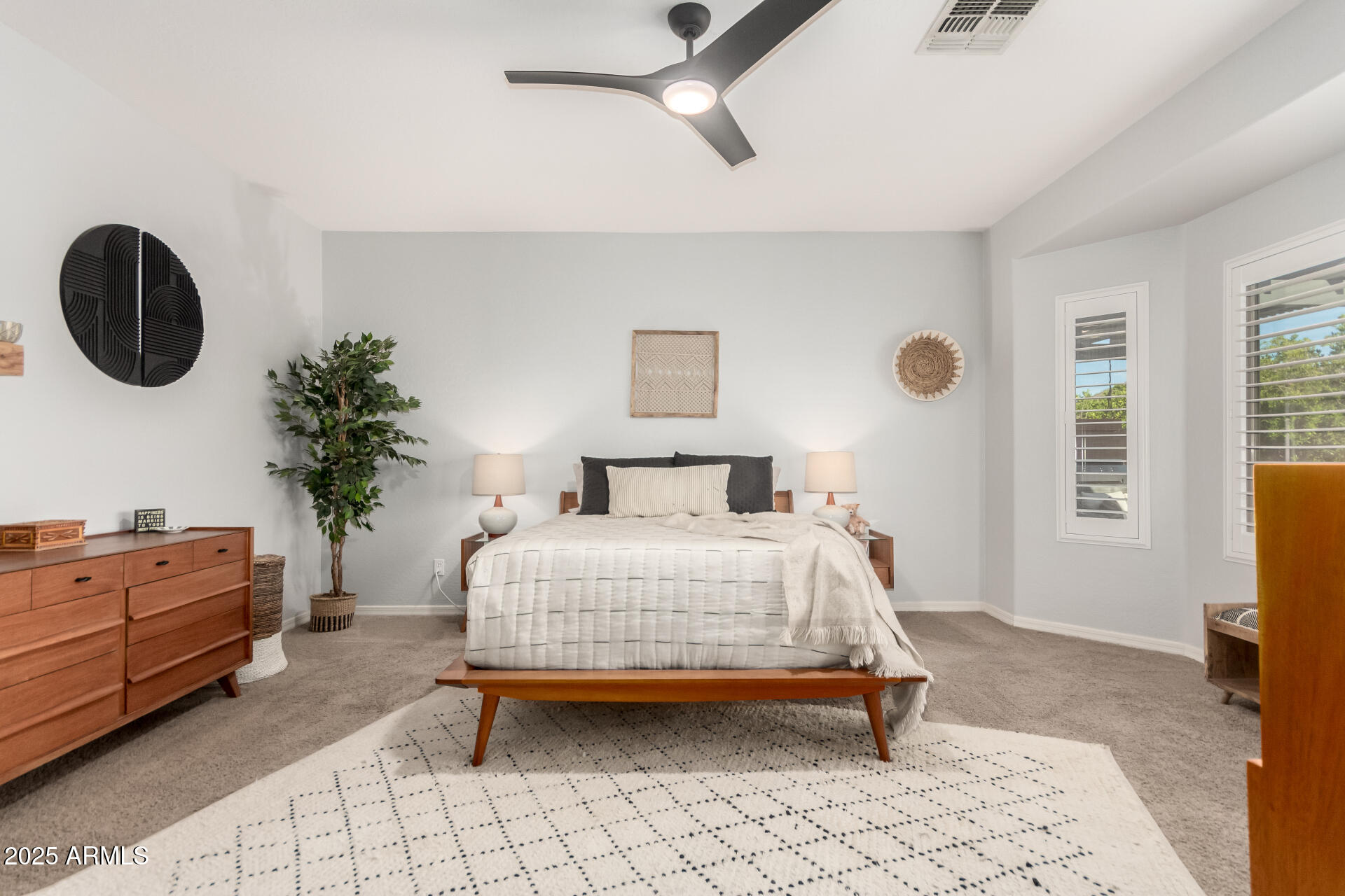 5113 W Molly Lane