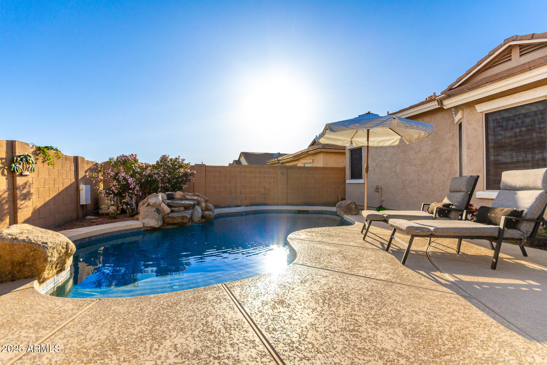 5113 W Molly Lane