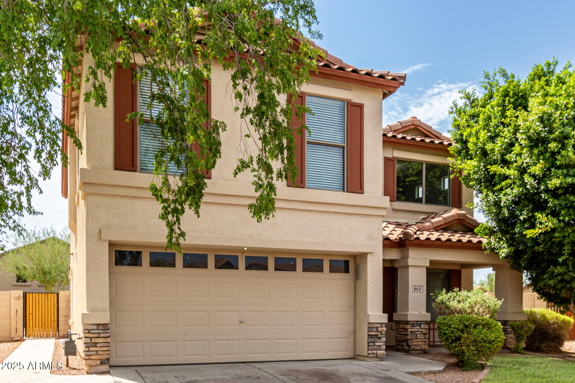 8431 S 50TH Drive