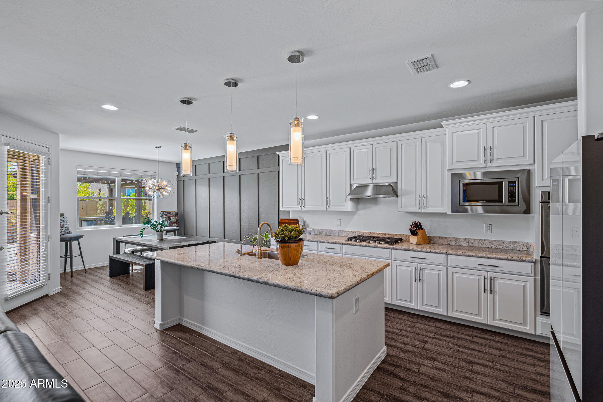 2929 W AMBER SUN Drive