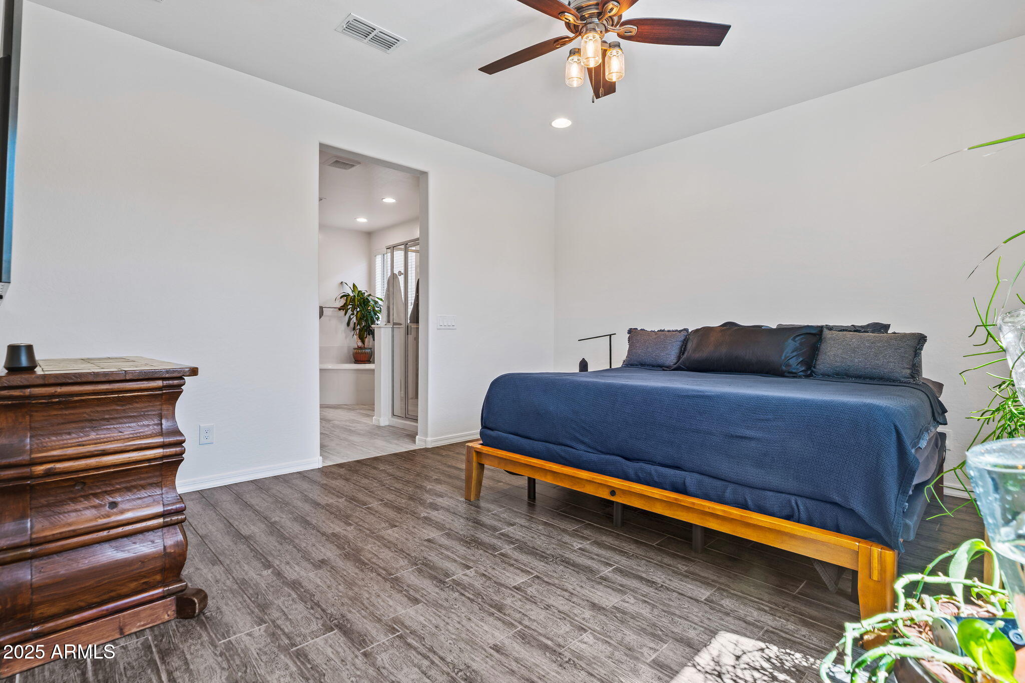 2929 W AMBER SUN Drive