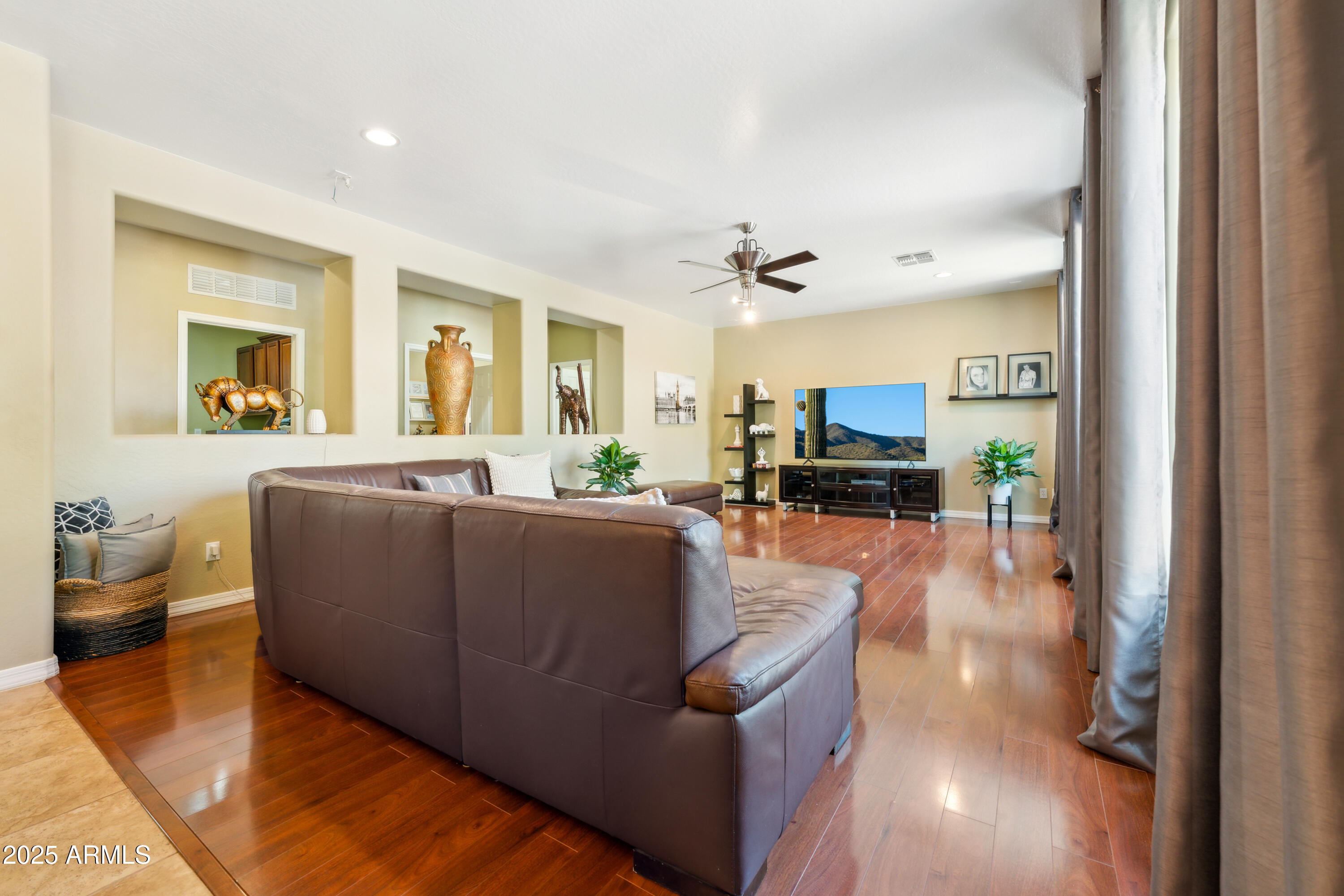 5136 W TROTTER Trail