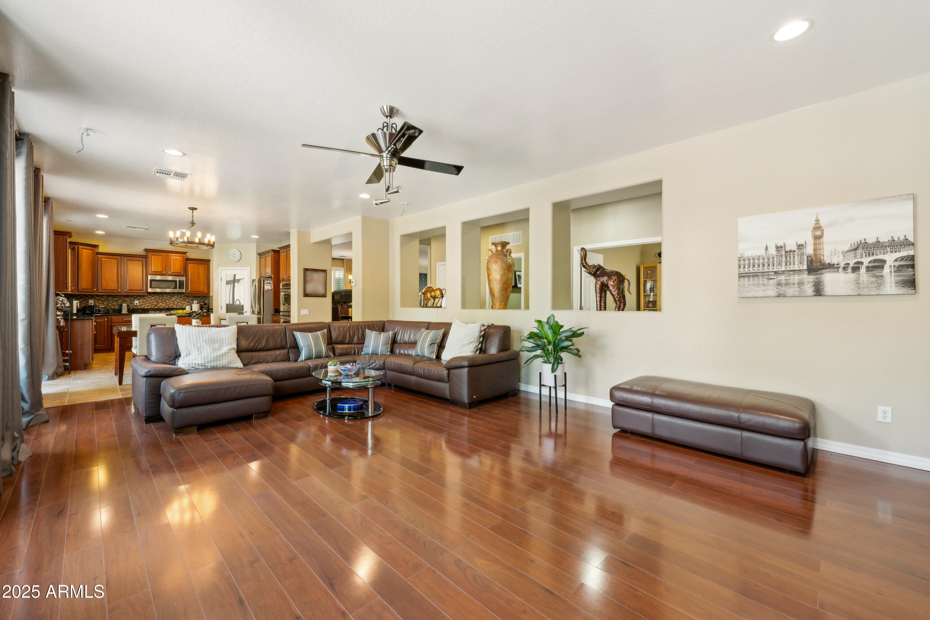 5136 W TROTTER Trail