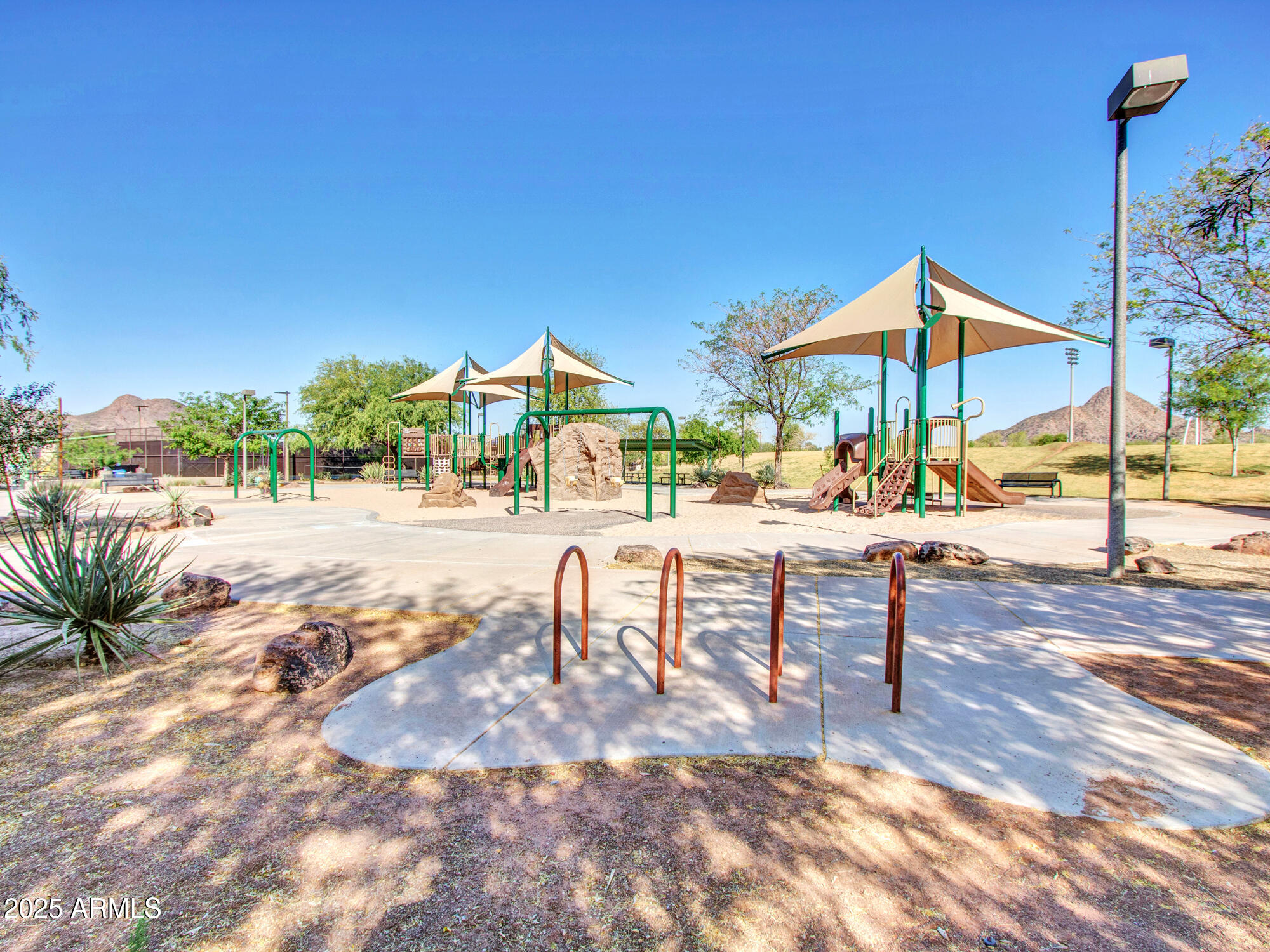 5136 W TROTTER Trail