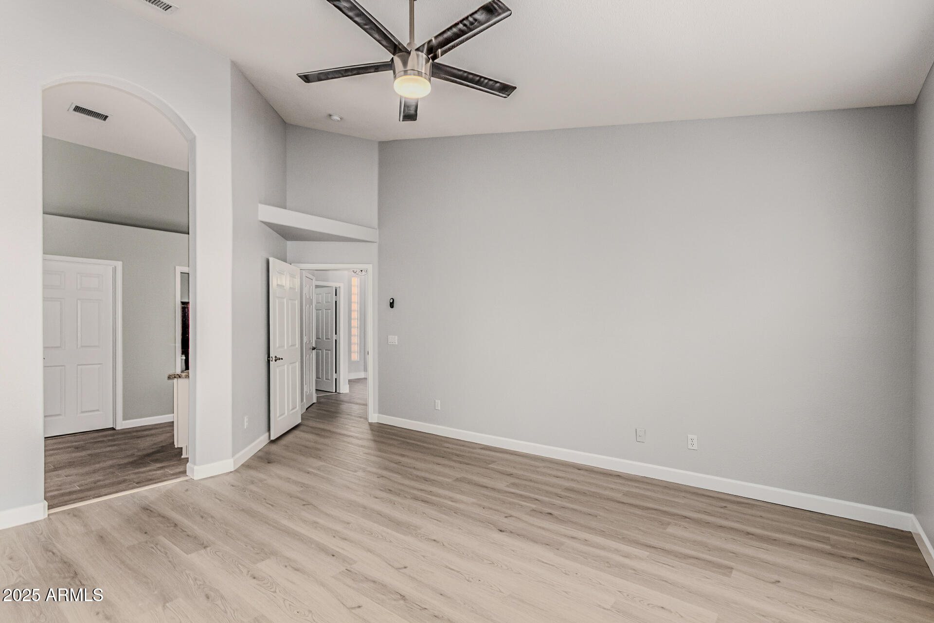 6410 W BUCKSKIN Trail