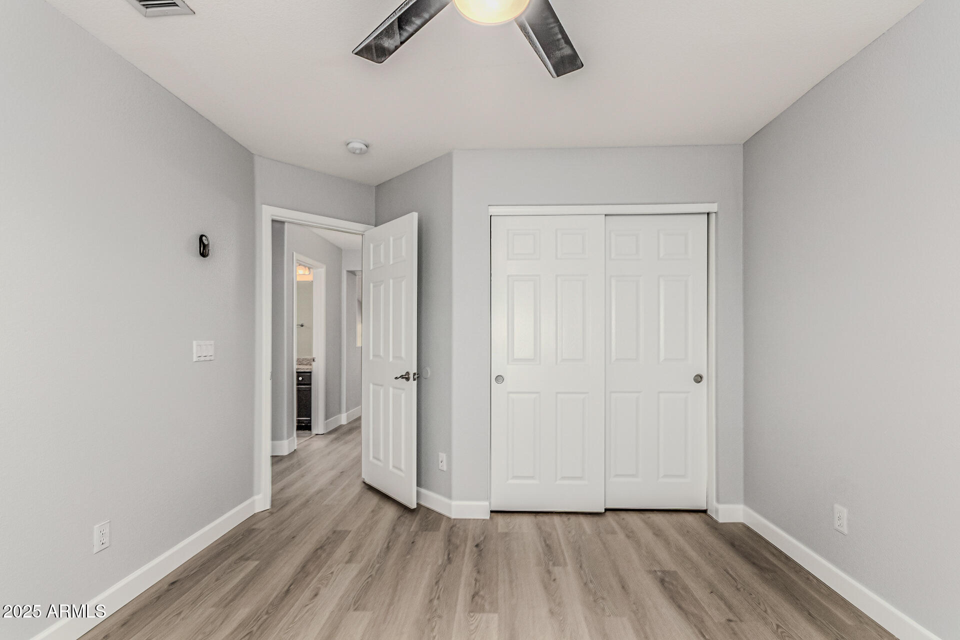 6410 W BUCKSKIN Trail