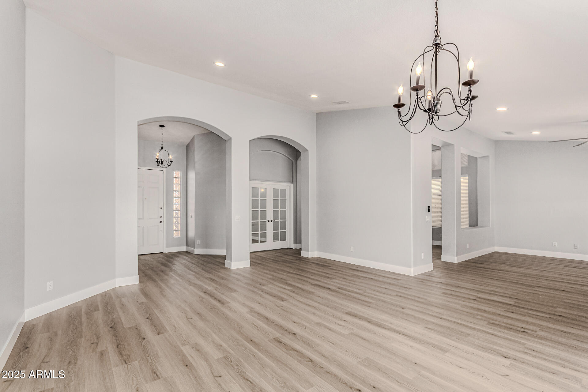 6410 W BUCKSKIN Trail