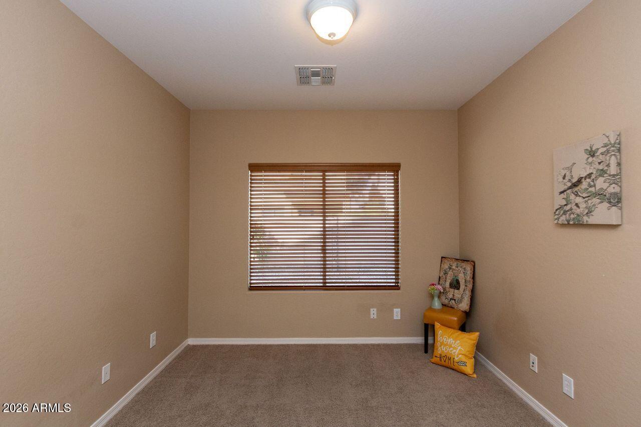2526 W DESERT VISTA Trail
